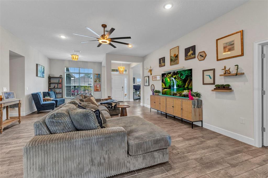 Punta Gorda, Florida, 33983, United States, 4 Bedrooms Bedrooms, ,3 BathroomsBathrooms,Residential,For Sale,1751433