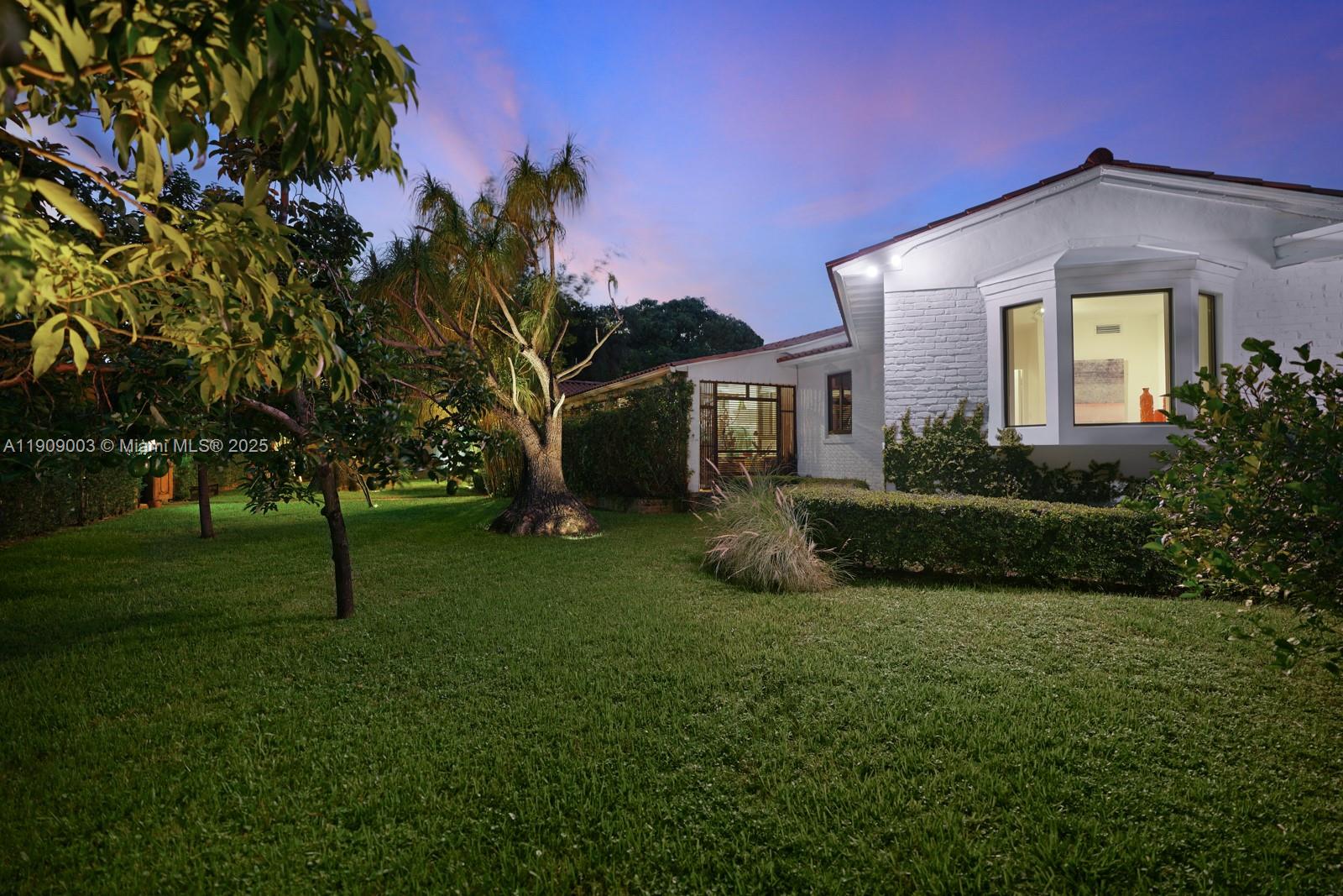 Miami, Florida, 33137, United States, 5 Bedrooms Bedrooms, ,5 BathroomsBathrooms,Residential,For Sale,1987585