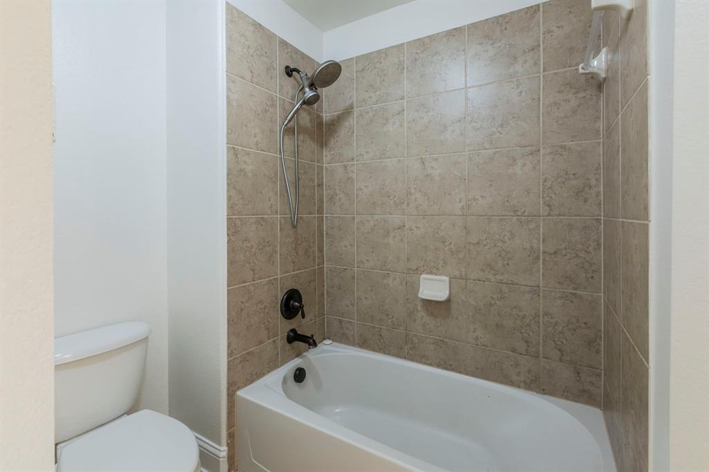 Frisco, Texas, 75034, United States, 5 Bedrooms Bedrooms, ,4 BathroomsBathrooms,Residential,For Sale,1981625