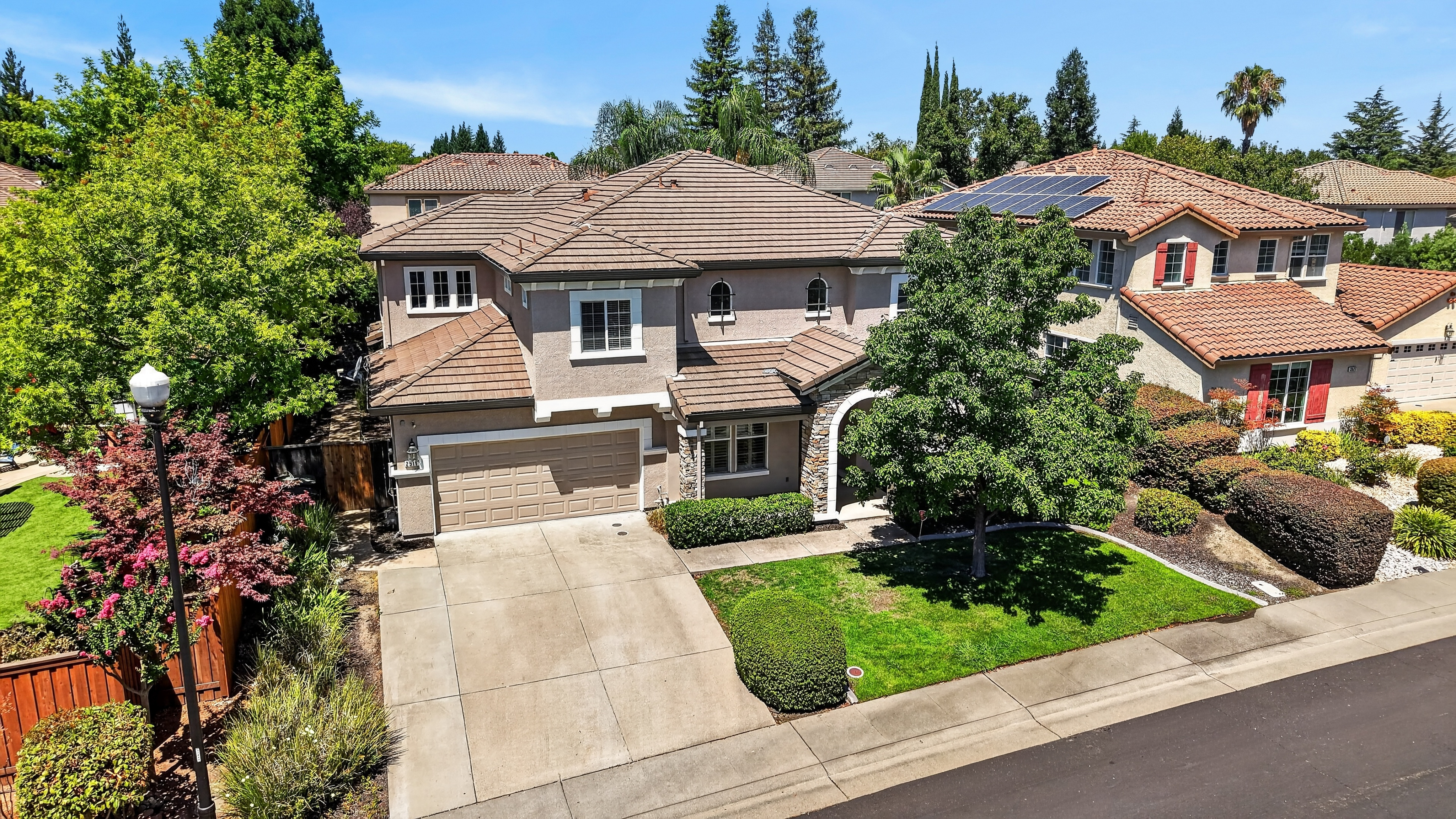  2519 Parkcrest Way, Roseville, CA, 95747 - 物件實景