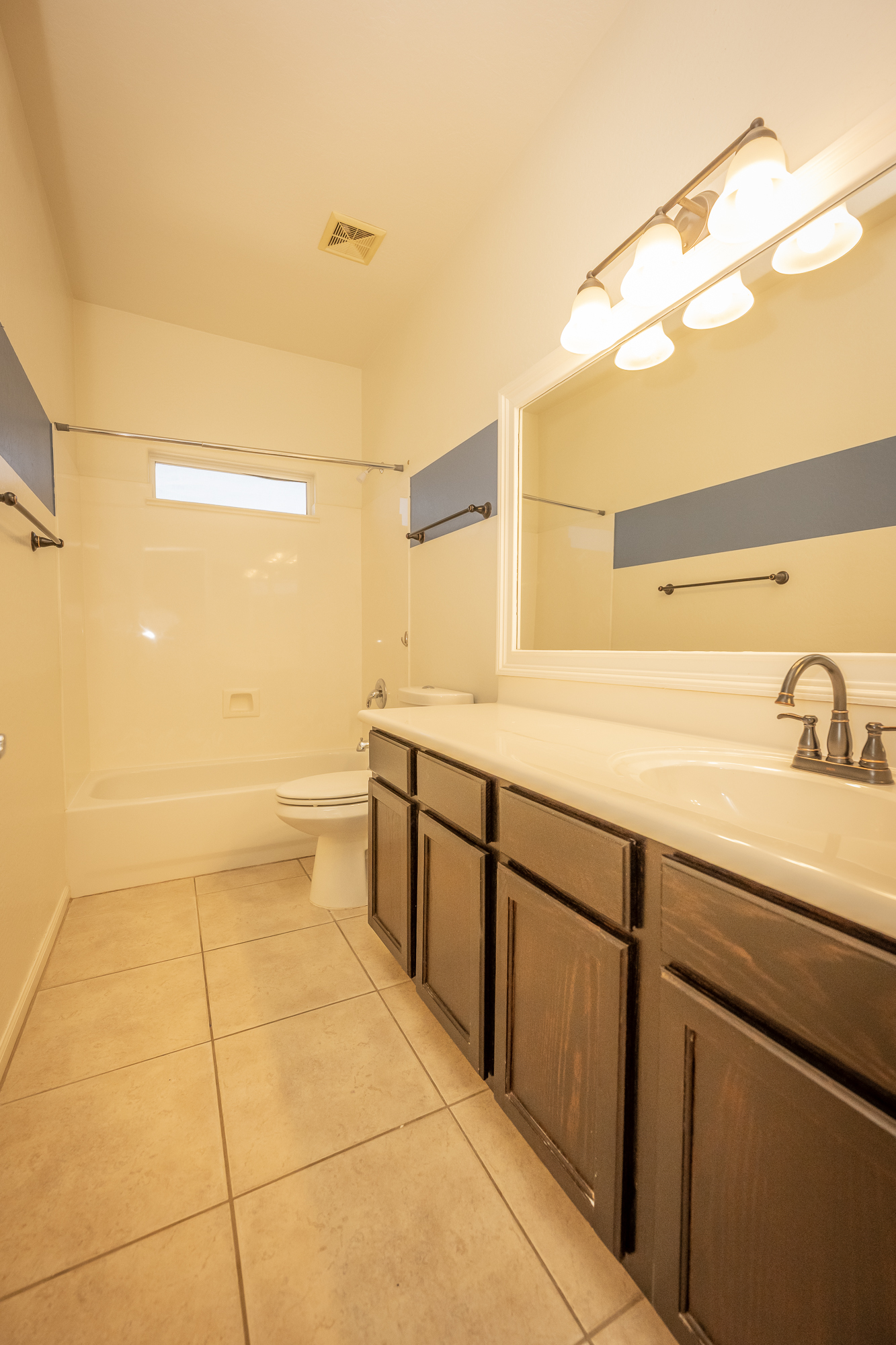 ANTHEM, Arizona, 85086, United States, 4 Bedrooms Bedrooms, ,3 BathroomsBathrooms,Residential,For Sale,1937658