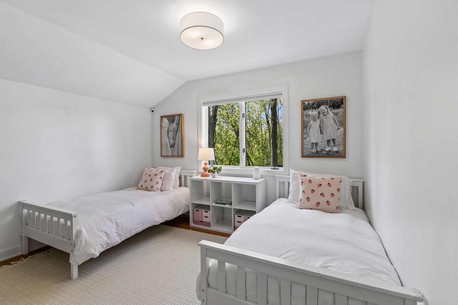  Bright Updated Home Near Parks and Snail Lake - 物件實景