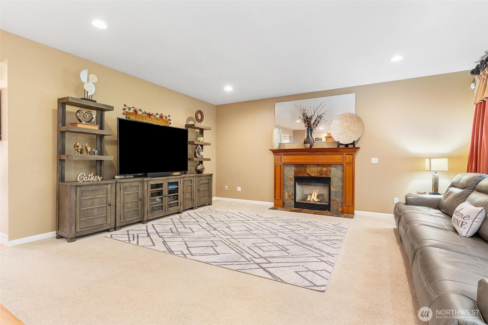 Mill Creek, Washington, 98012, United States, 5 Bedrooms Bedrooms, ,2 BathroomsBathrooms,Residential,For Sale,2034183