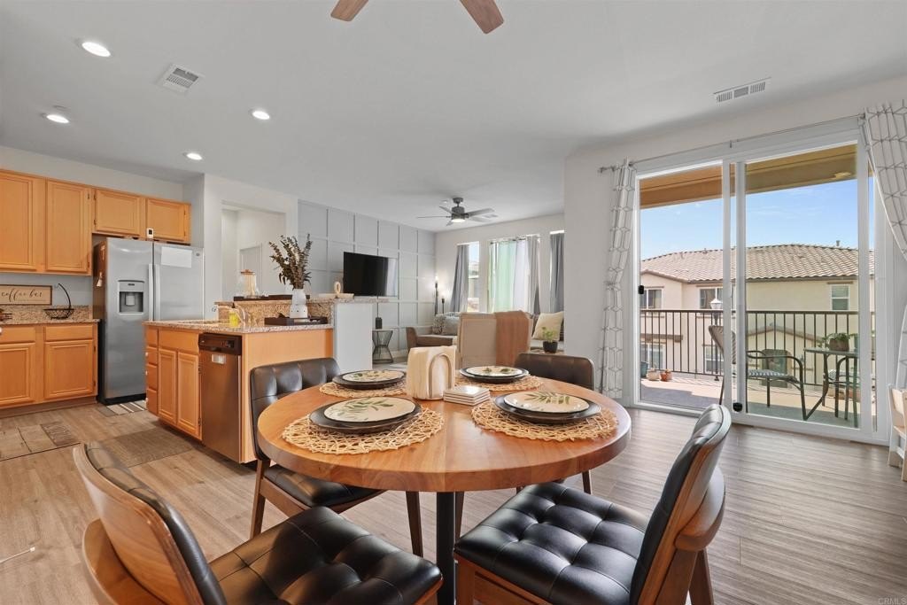 Chula Vista, California, 91913, United States, 2 Bedrooms Bedrooms, ,2 BathroomsBathrooms,Residential,For Sale,1912210
