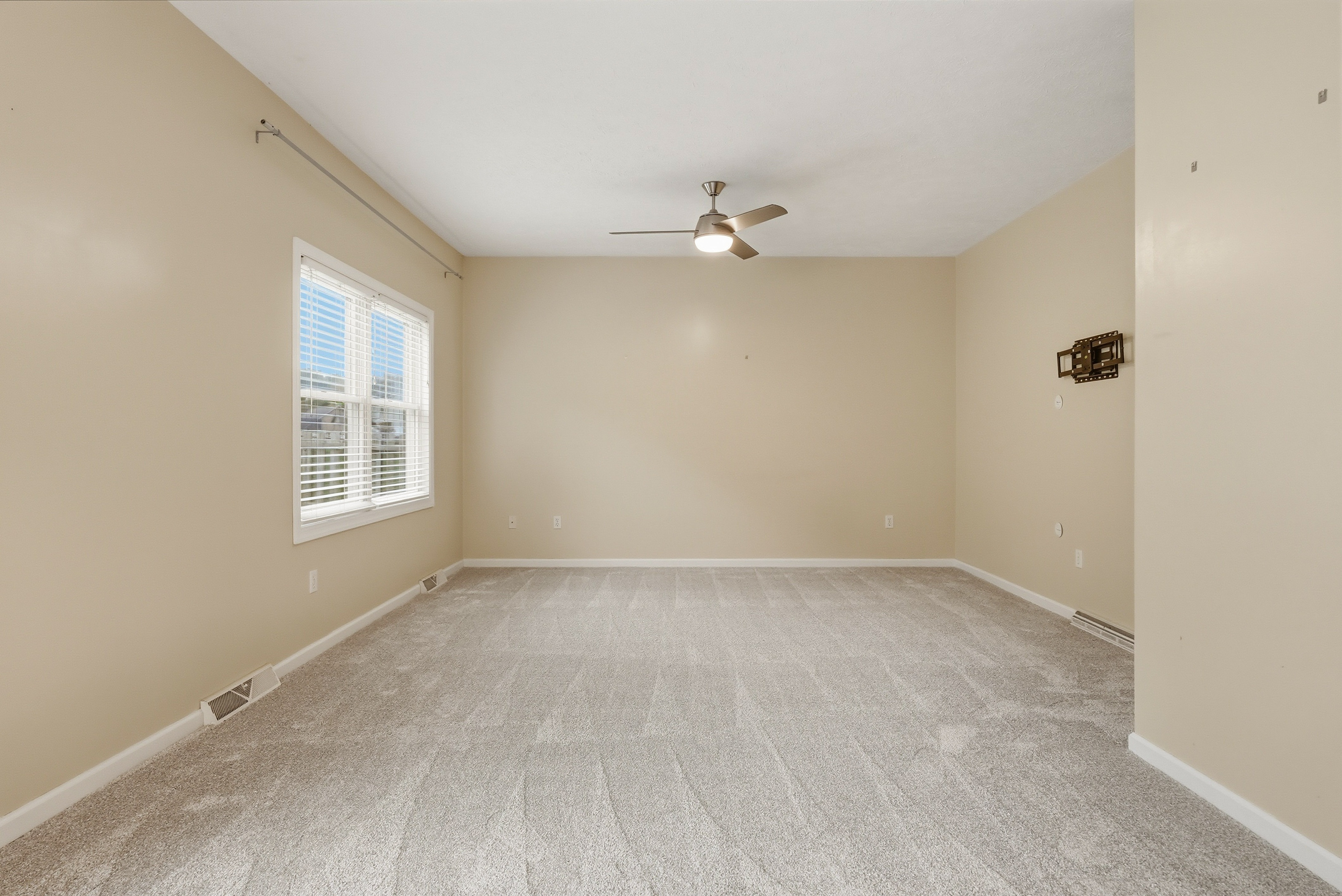  4975 Harvest Drive, Murrysville, PA 15668 - 物件實景