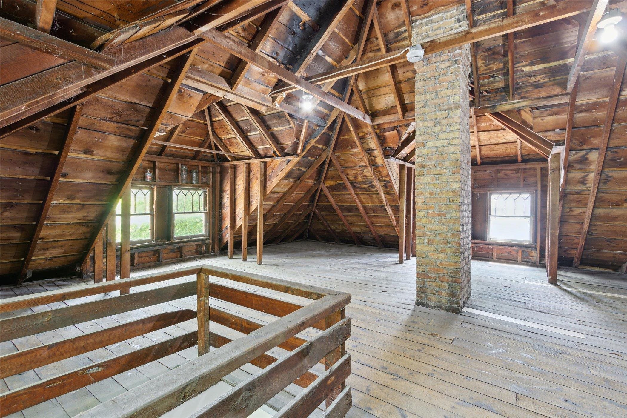 Beloit, Wisconsin, 53511, United States, 3 Bedrooms Bedrooms, ,3 BathroomsBathrooms,Residential,For Sale,1942532