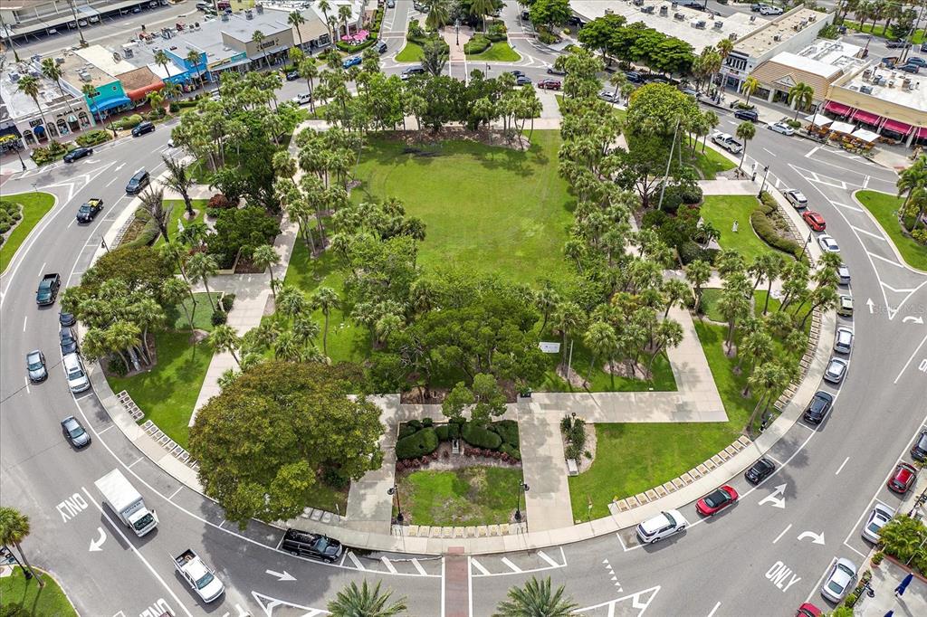Sarasota, Florida, 34243, United States, 3 Bedrooms Bedrooms, ,3 BathroomsBathrooms,Residential,For Sale,1885250