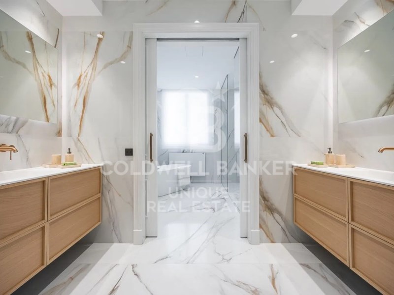 Madrid, Comunidad de Madrid, ES, 3 Bedrooms Bedrooms, ,4 BathroomsBathrooms,Residential,For Sale,1867258
