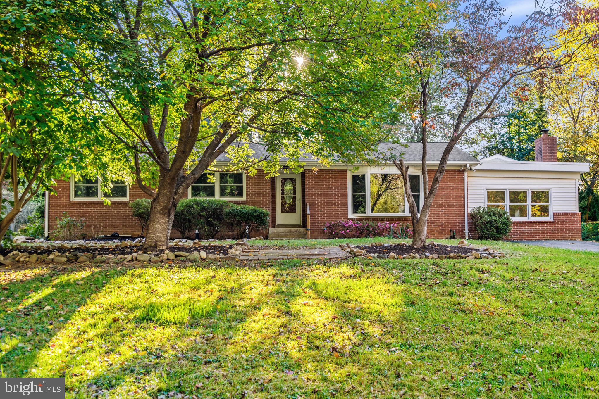 Warrenton, Virginia, 20187, United States, 3 Bedrooms Bedrooms, ,2 BathroomsBathrooms,Residential,For Sale,1977434