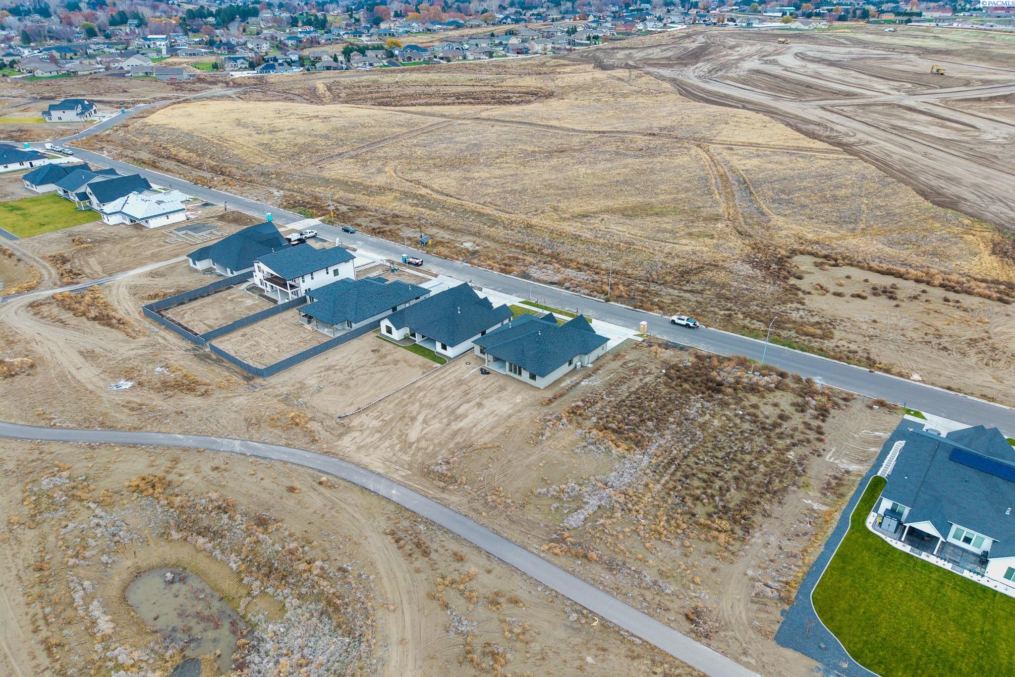 Richland, Washington, 99352, United States, 4 Bedrooms Bedrooms, ,2 BathroomsBathrooms,Residential,For Sale,2000118