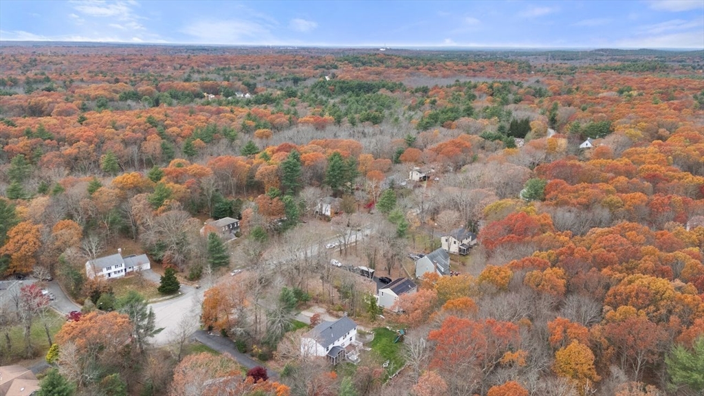 Sharon, Massachusetts, 02067, United States, 4 Bedrooms Bedrooms, ,3 BathroomsBathrooms,Residential,For Sale,1988379