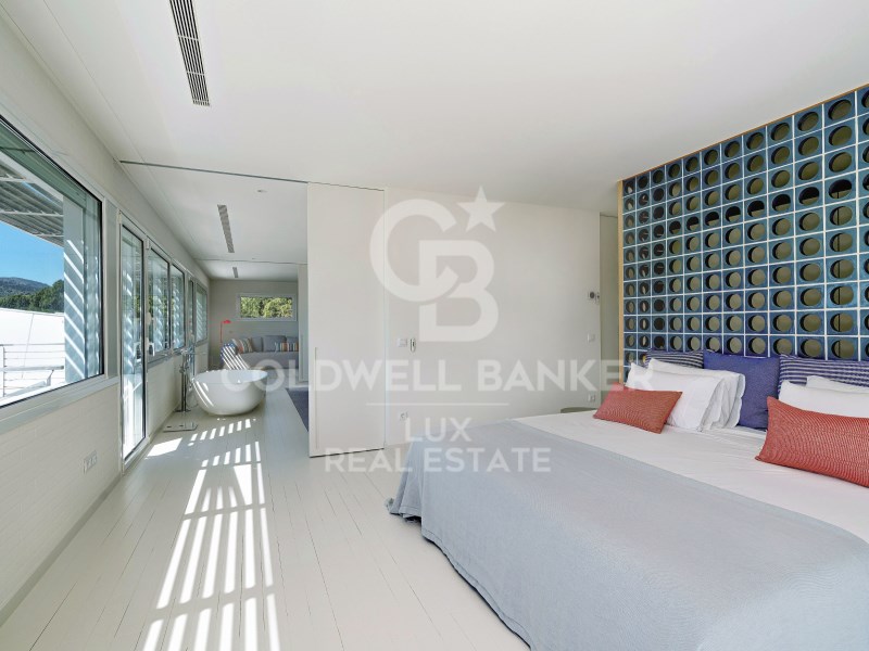 Girona, Colera, Colera Girona, Colera, Colera Giro, Colera, Catalonia, ES, 5 Bedrooms Bedrooms, ,4 BathroomsBathrooms,Residential,For Sale,Girona, Colera, Colera Girona, Colera, Colera Giro,1615744