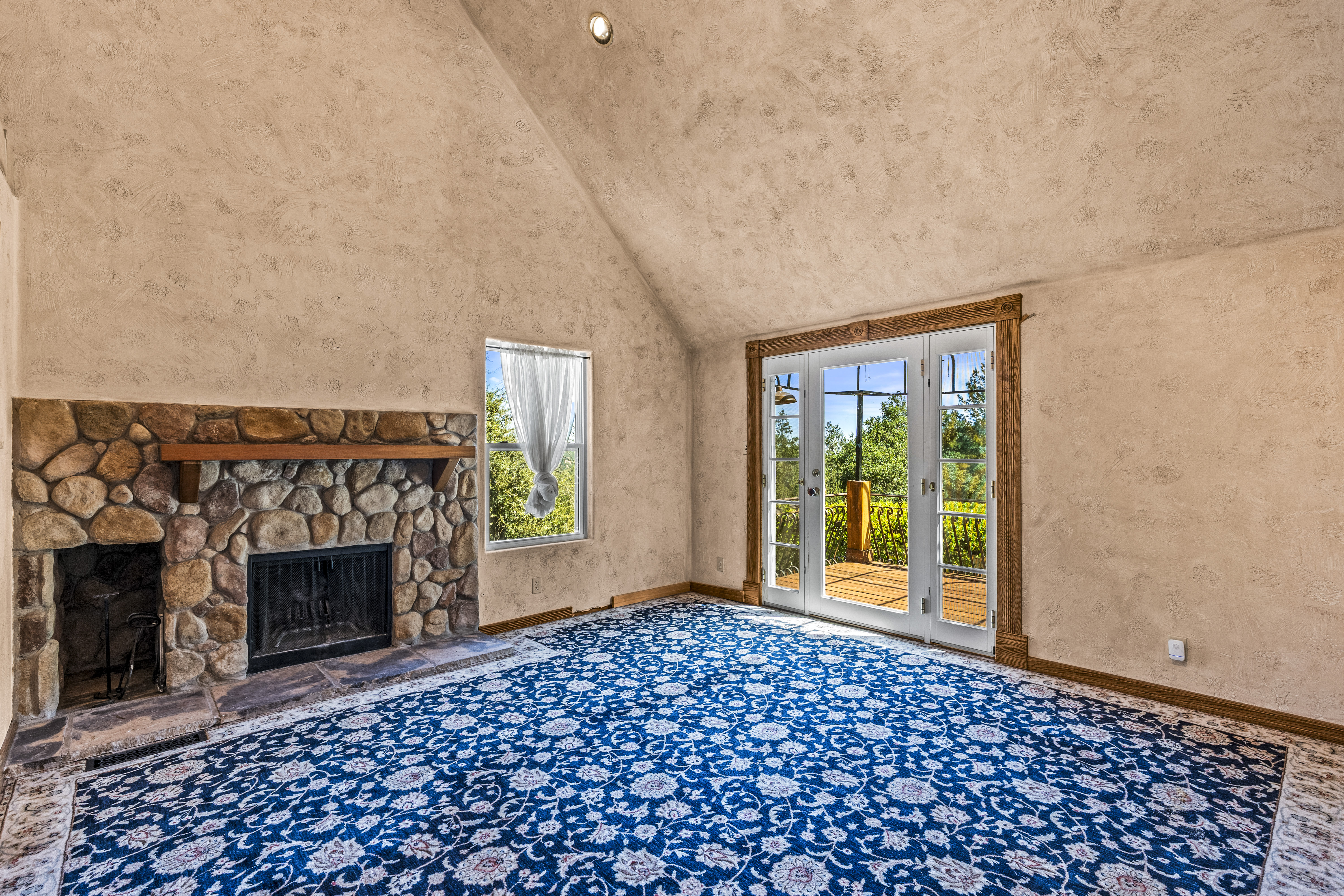  2145 NW Mount Veeder Rd - 物件實景