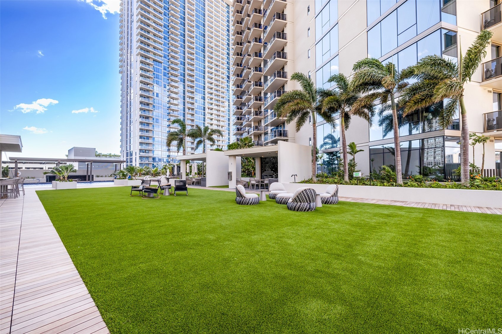 Honolulu, Hawaii, 96814, United States, 2 Bedrooms Bedrooms, ,2 BathroomsBathrooms,Residential,For Sale,1999613