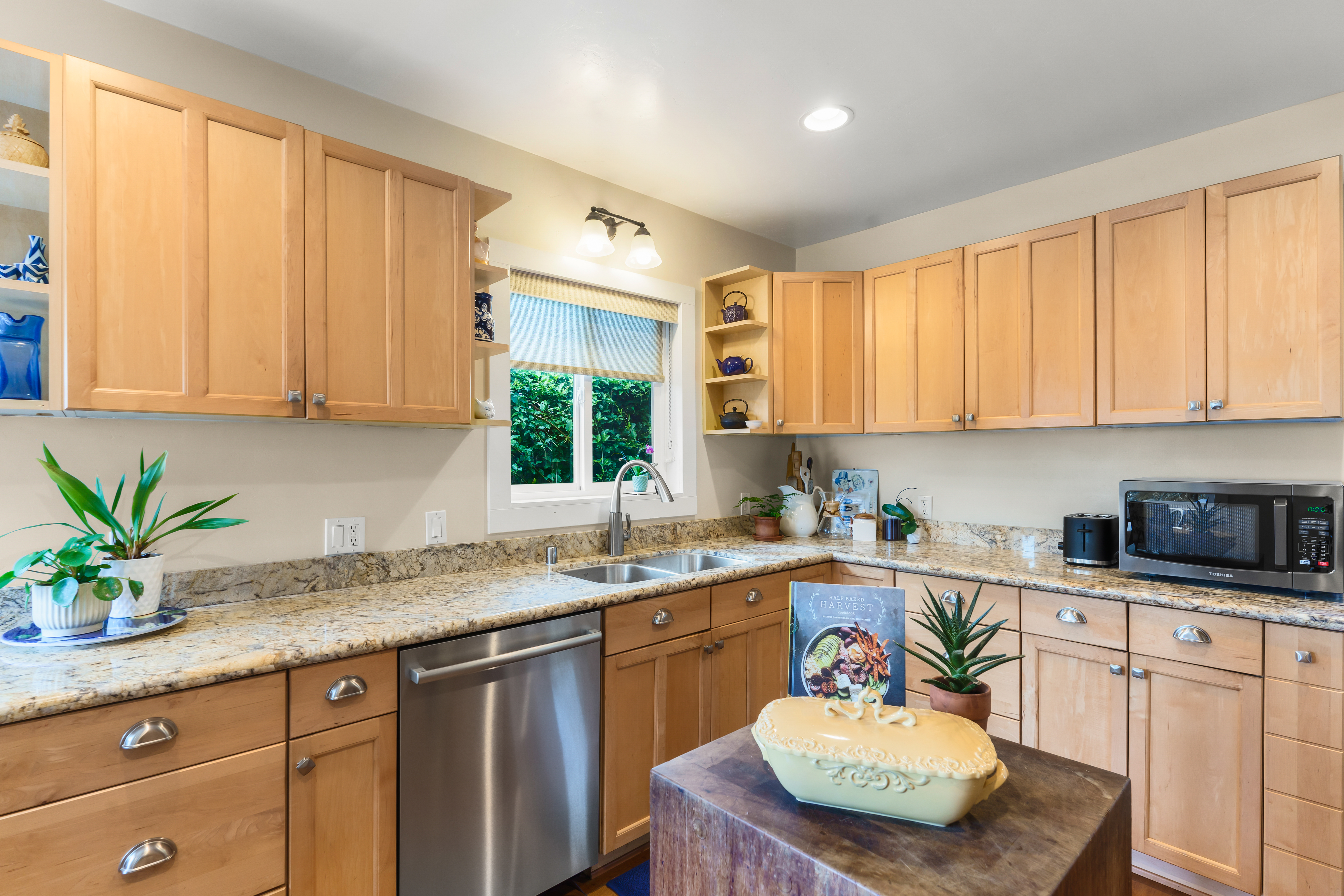  981 Poli Street, Ventura, CA 93001 - 物件實景