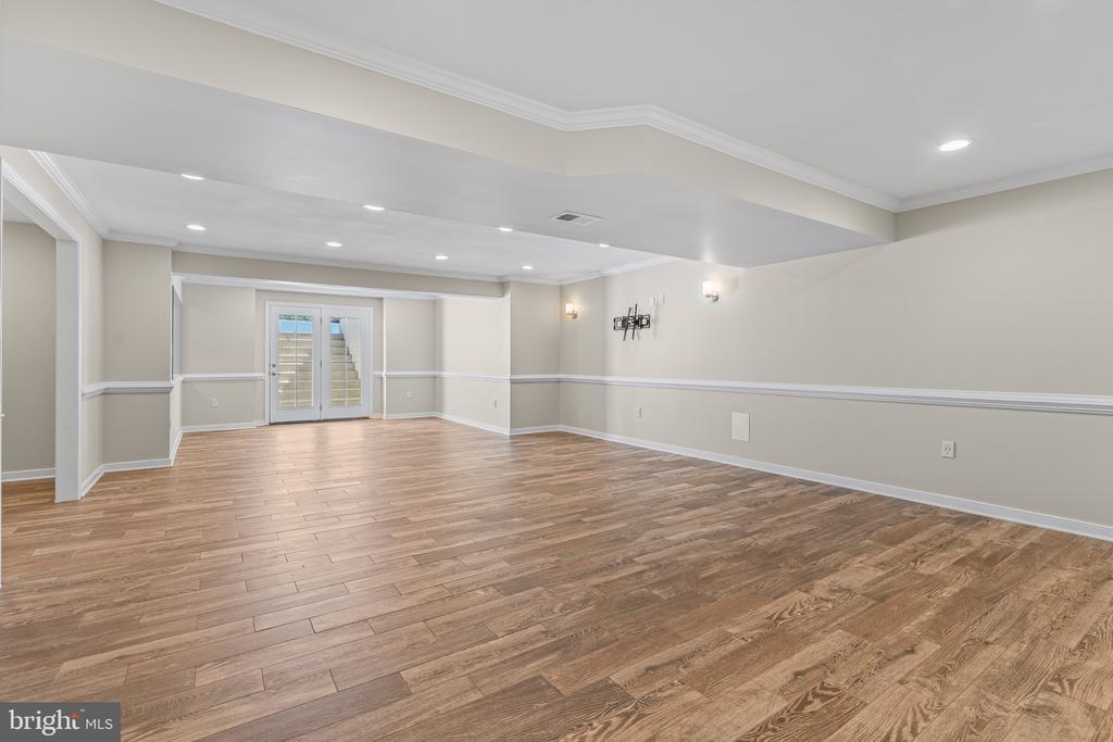 Fredericksburg, Virginia, 22408, United States, 4 Bedrooms Bedrooms, ,4 BathroomsBathrooms,Residential,For Sale,1932682