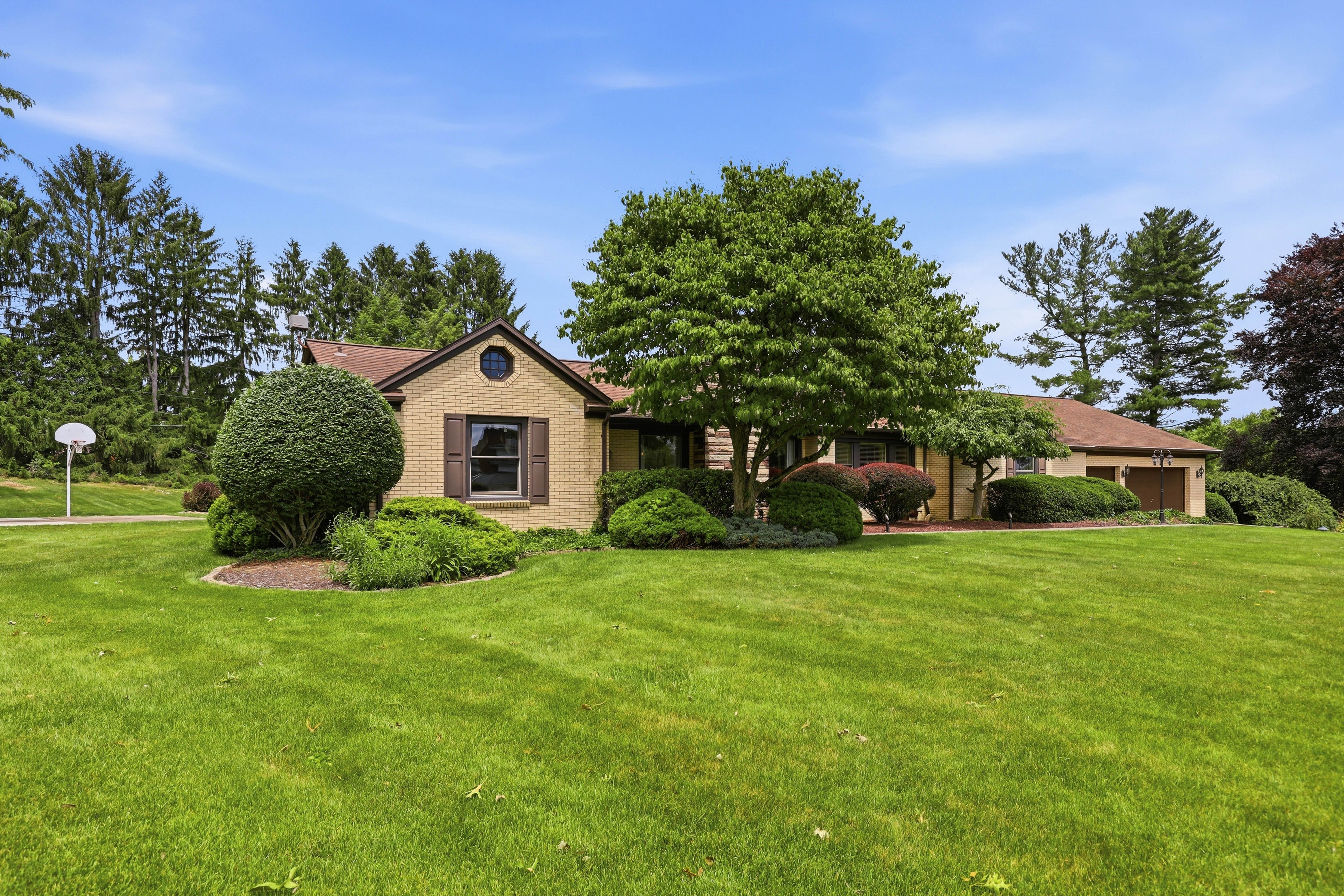  135 Windy Ghoul Drive, Beaver, PA 15009 - 物件實景