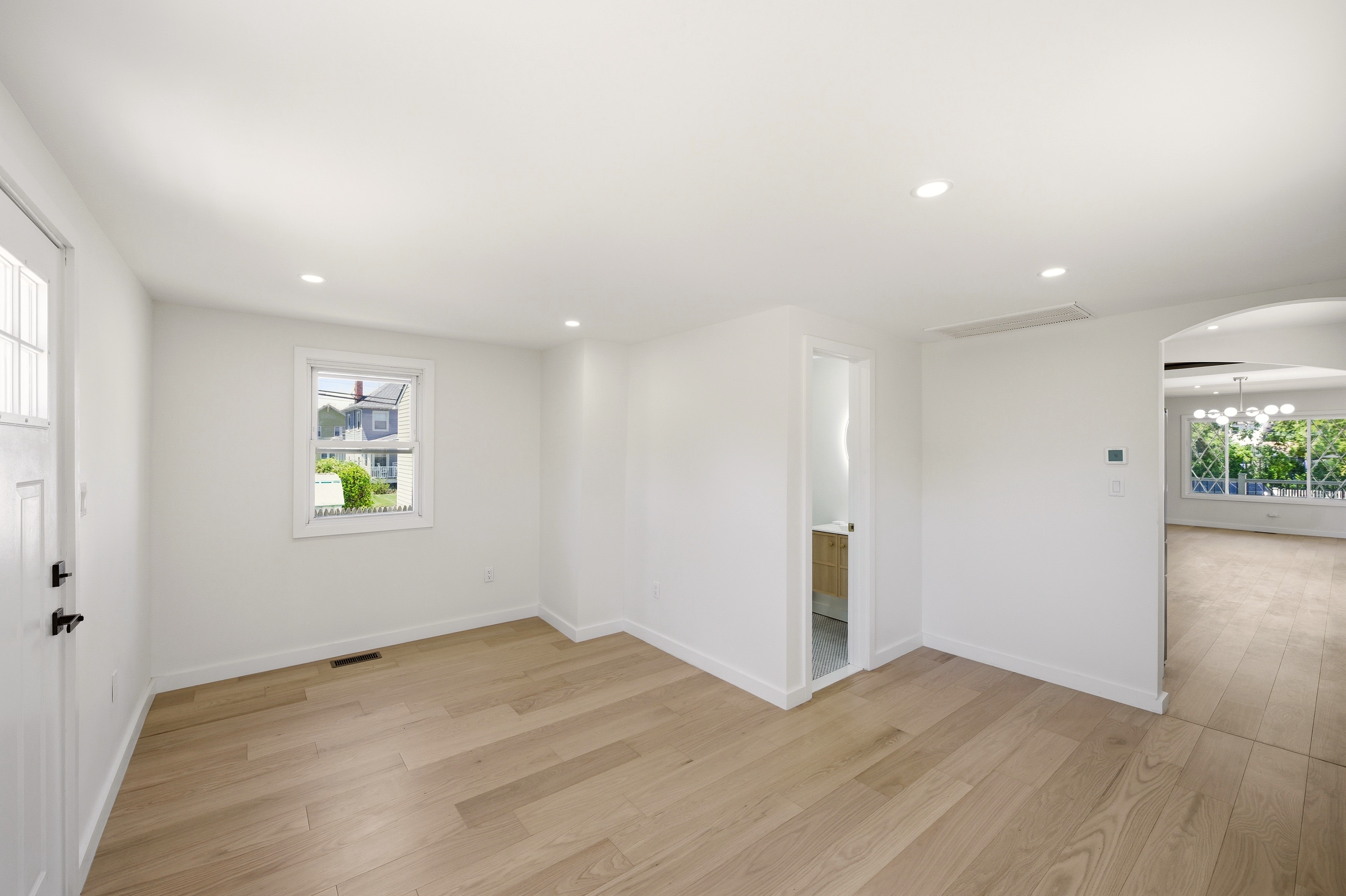  135 Whaley Street, Freeport, NY 11520 - 物件實景