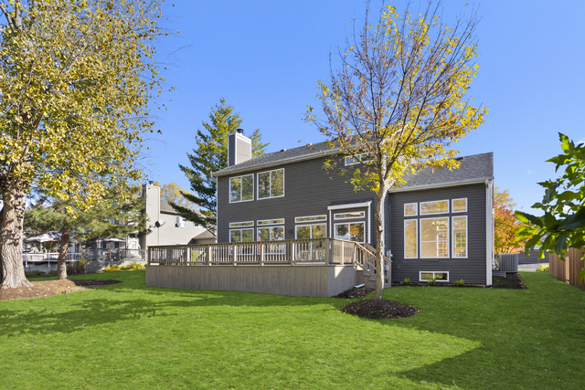 Lake in the Hills, Illinois, 60156, United States, 4 Bedrooms Bedrooms, ,3 BathroomsBathrooms,Residential,For Sale,1987015