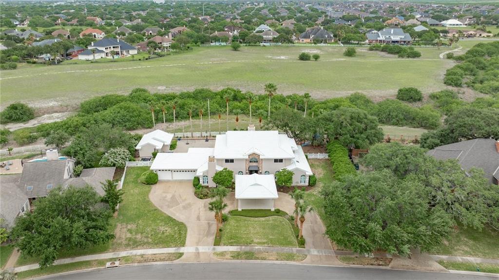 Corpus Christi, Texas, 78414, United States, 4 Bedrooms Bedrooms, ,5 BathroomsBathrooms,Residential,For Sale,1848351