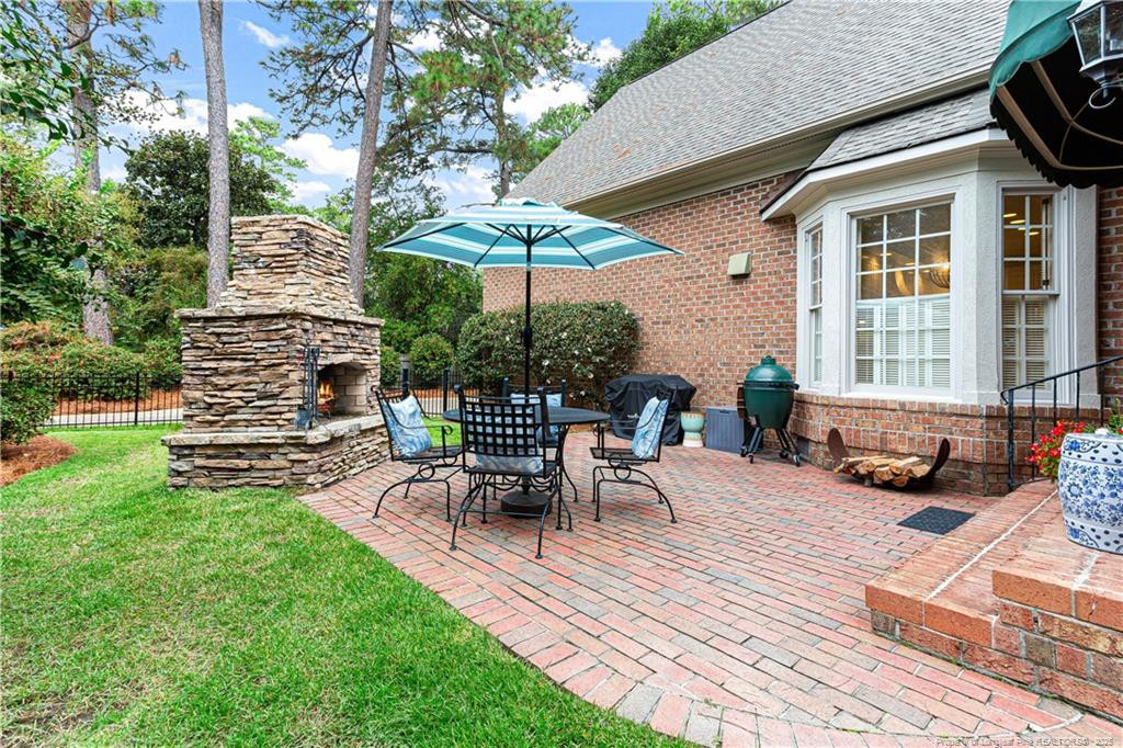 Fayetteville, North Carolina, 28305, United States, 3 Bedrooms Bedrooms, ,6 BathroomsBathrooms,Residential,For Sale,1986476