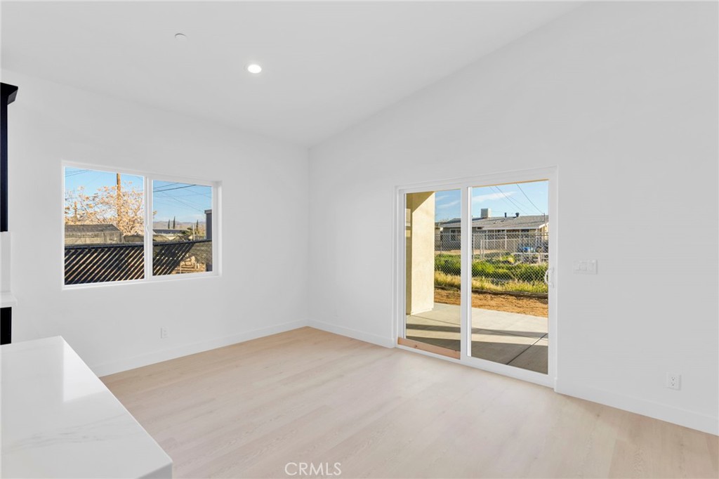 Hesperia, California, 92345, United States, 3 Bedrooms Bedrooms, ,3 BathroomsBathrooms,Residential,For Sale,2039750