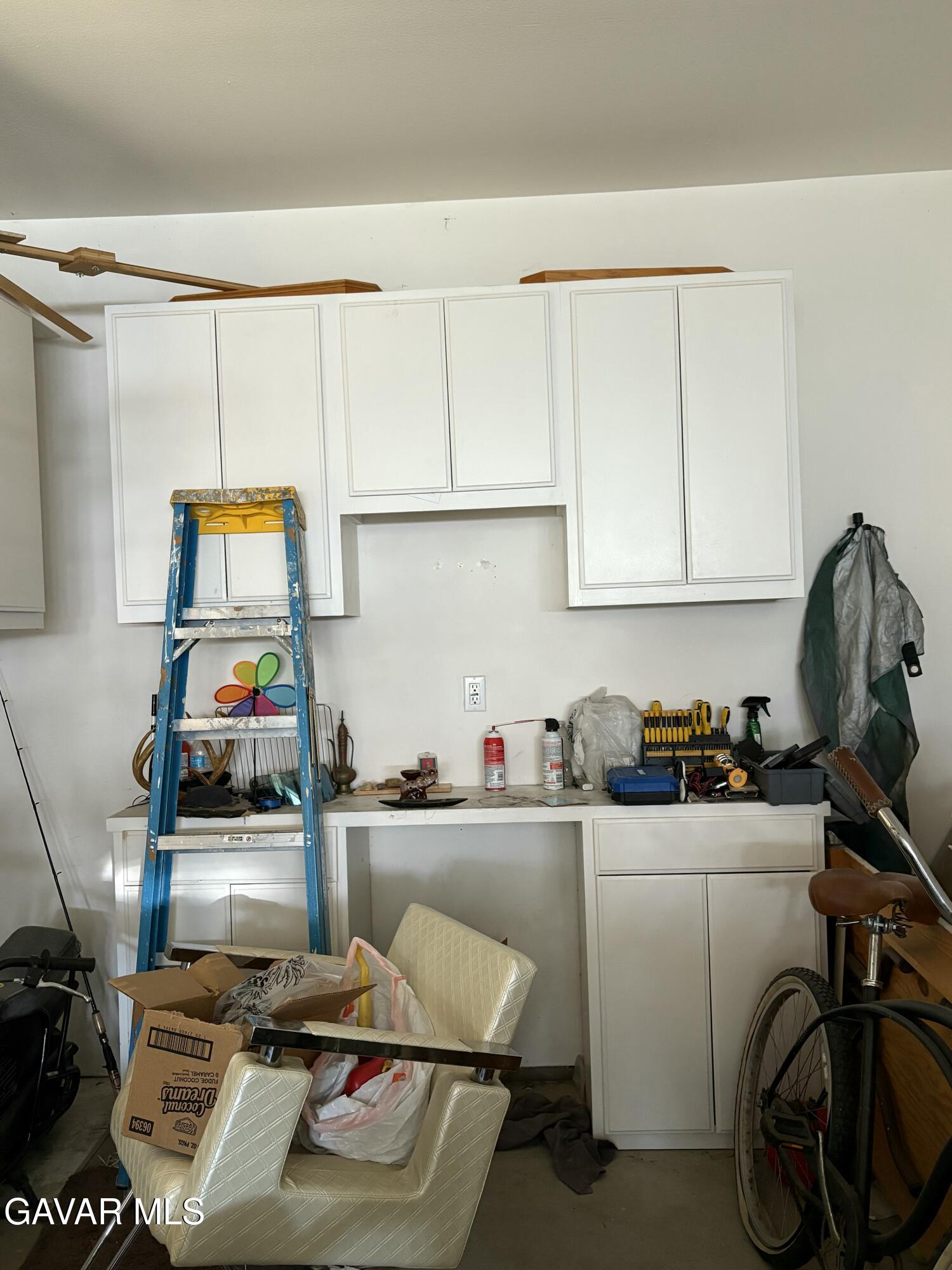 Palmdale, California, 93551, United States, 5 Bedrooms Bedrooms, ,4 BathroomsBathrooms,Residential,For Sale,2002512