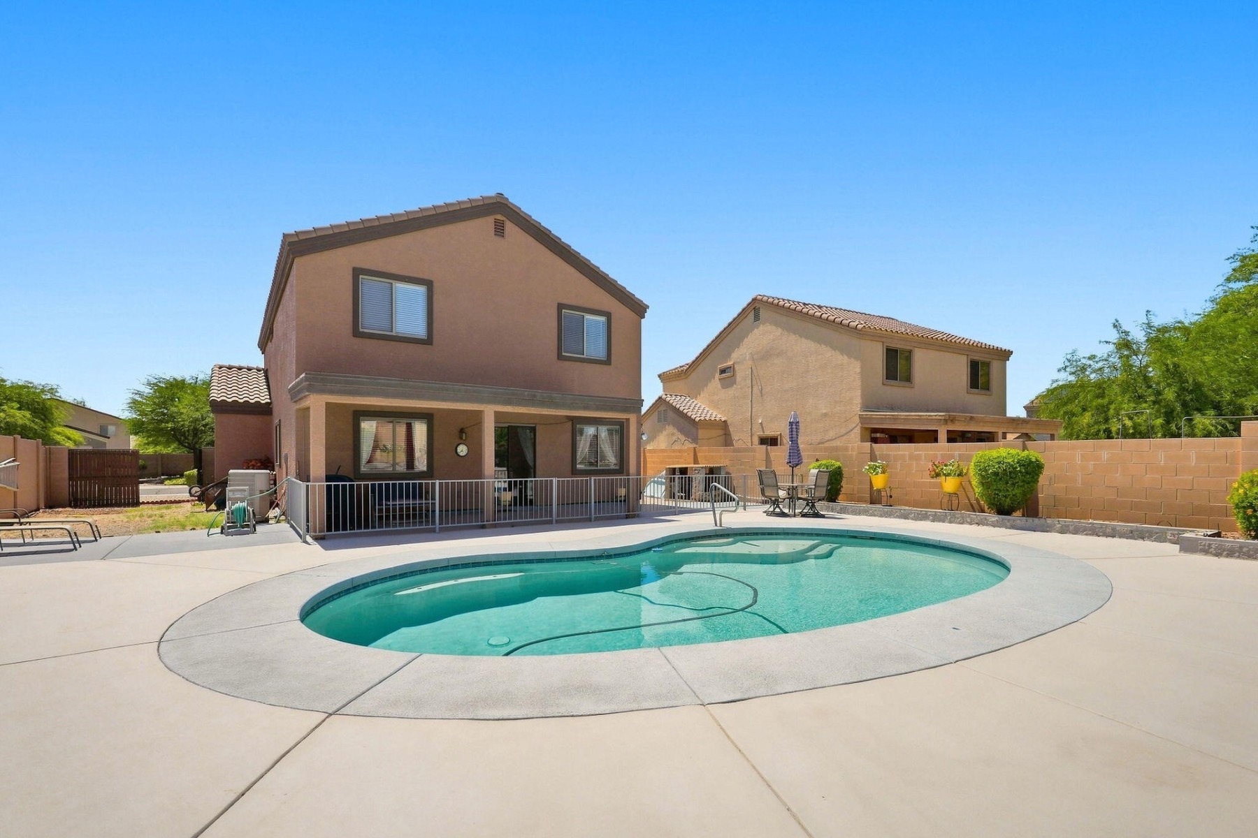  824 E Wolf Hollow Drive¦Casa Grande, AZ - 物件實景