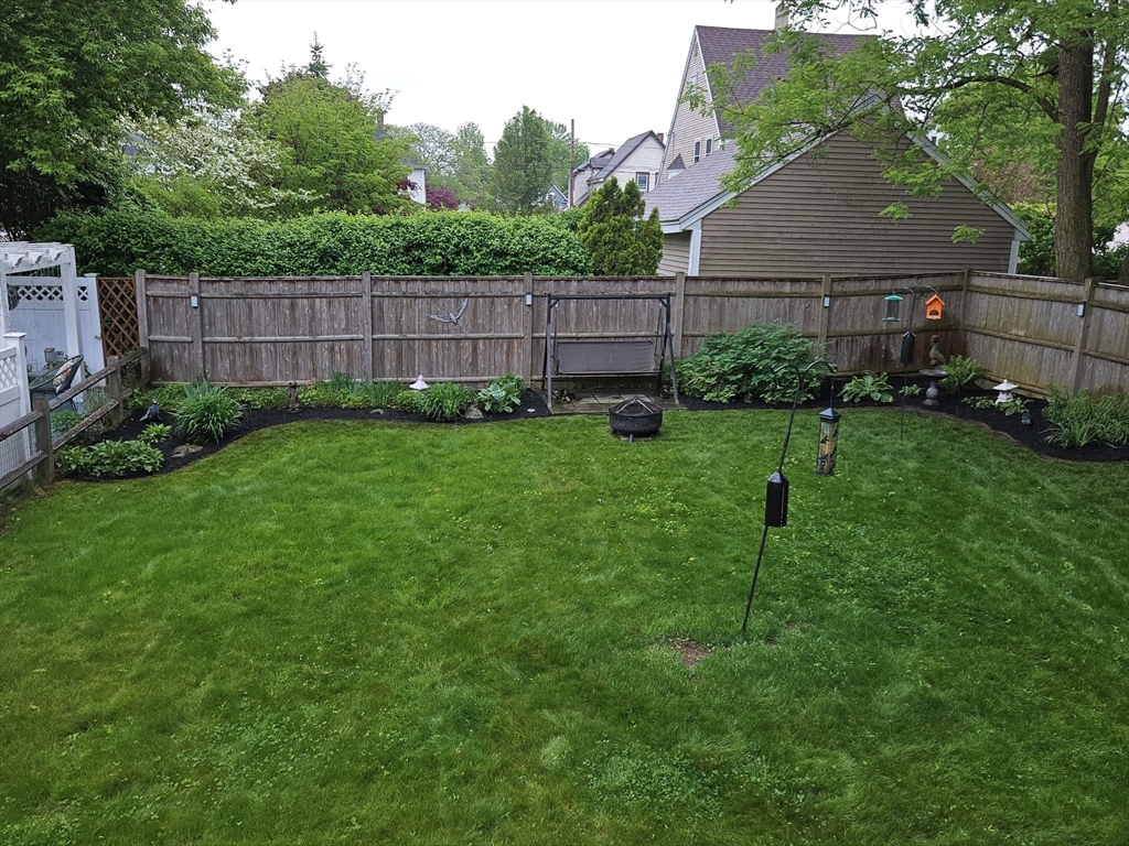 Haverhill, Massachusetts, 01830, United States, 3 Bedrooms Bedrooms, ,3 BathroomsBathrooms,Residential,For Sale,2048419