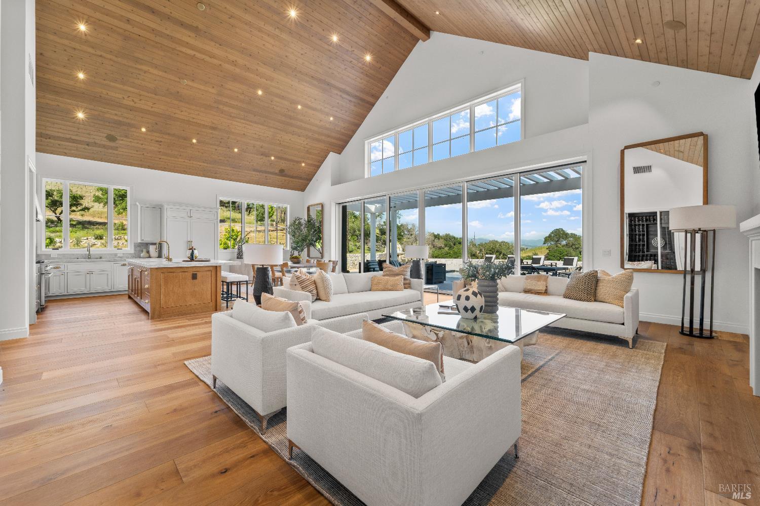St. Helena, California, 94574, United States, 4 Bedrooms Bedrooms, ,5 BathroomsBathrooms,Residential,For Sale,1942267