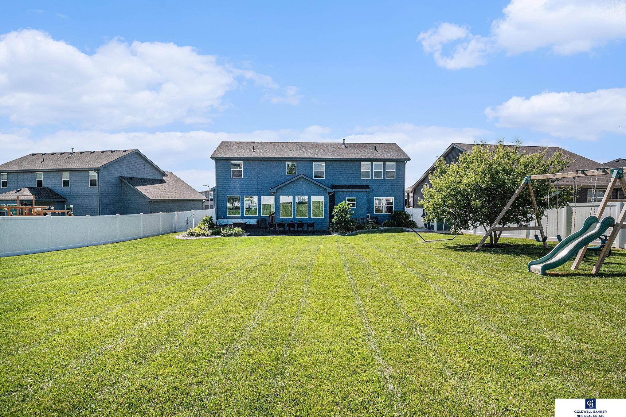 Bennington, Nebraska, 68007, United States, 6 Bedrooms Bedrooms, ,2 BathroomsBathrooms,Residential,For Sale,1873872