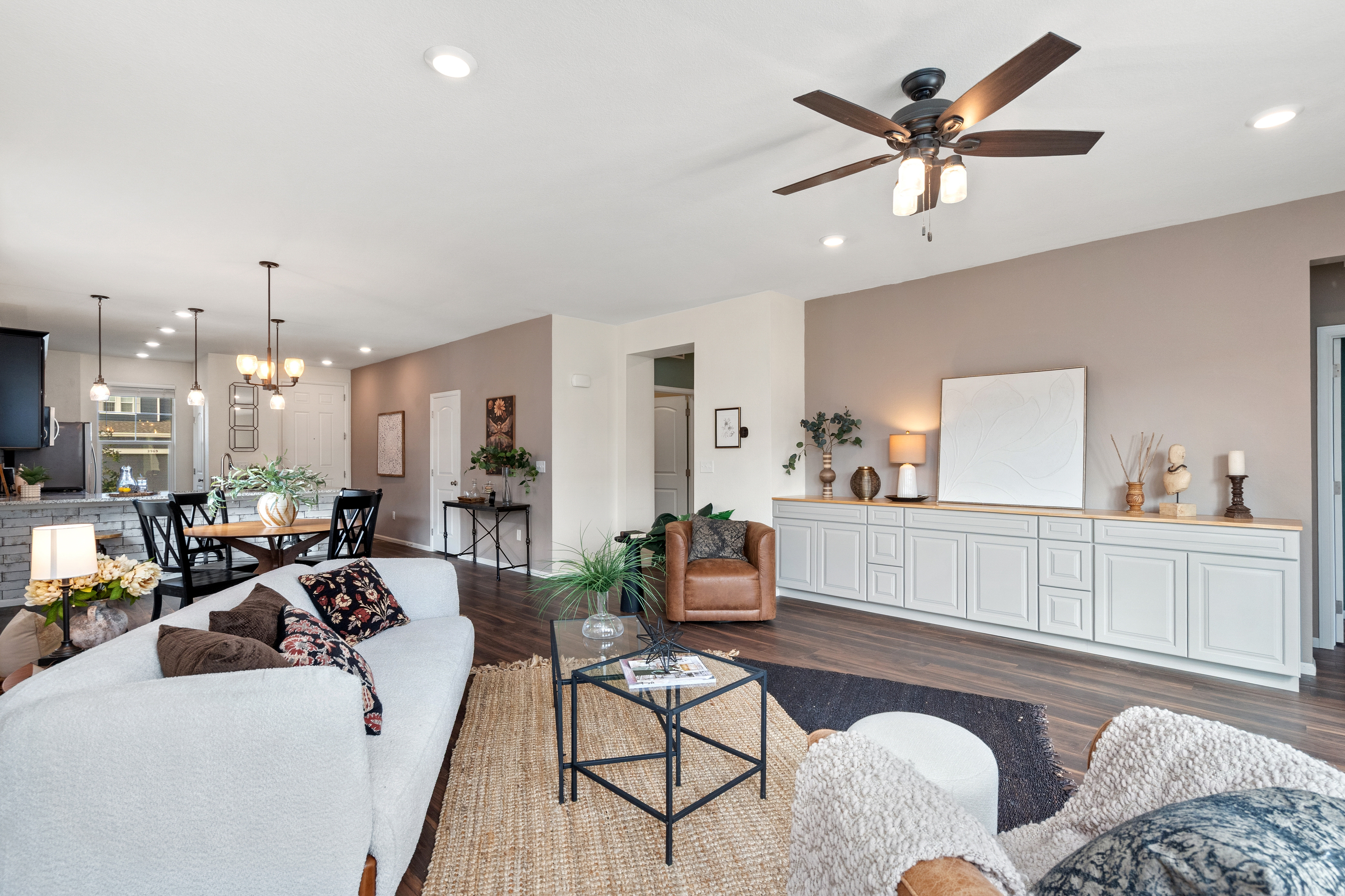  So Much to Love in This 2020-Built Loveland Ranch - 物件實景