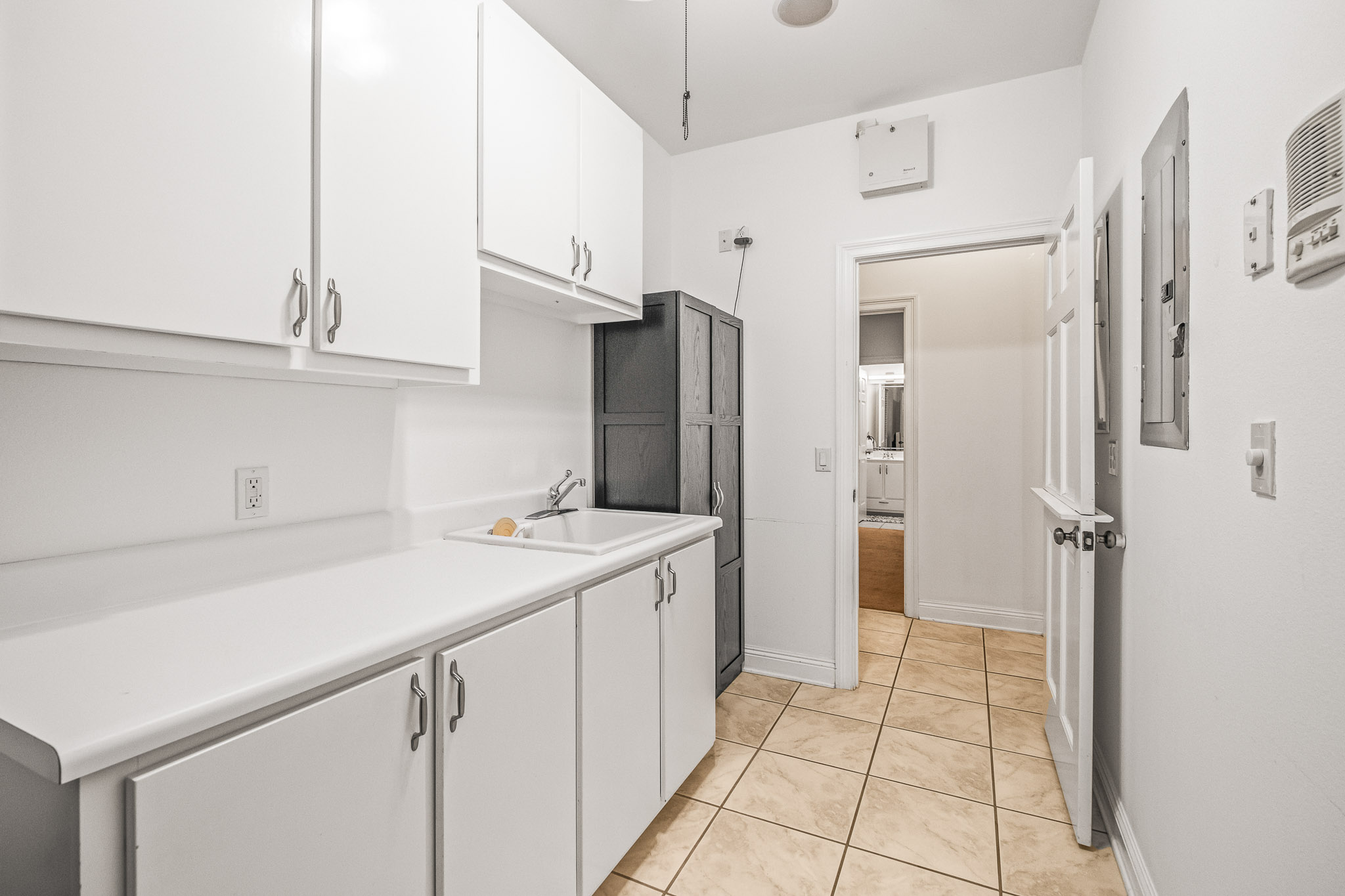 Pace, Florida, 32571, United States, 3 Bedrooms Bedrooms, ,4 BathroomsBathrooms,Residential,For Sale,1878434