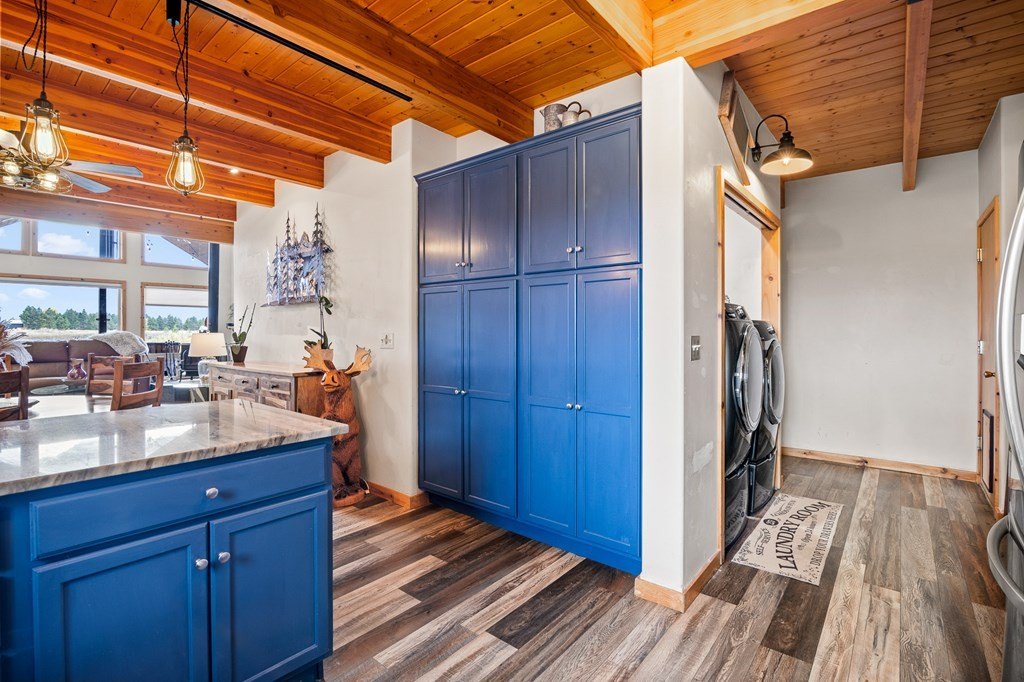 McCall, Idaho, 83638, United States, 3 Bedrooms Bedrooms, ,2 BathroomsBathrooms,Residential,For Sale,1976759