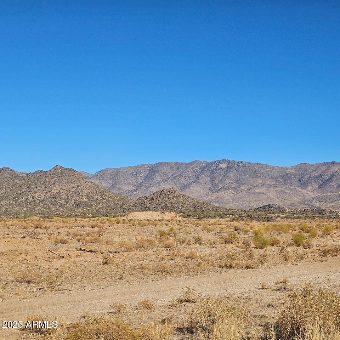 Congress, Arizona, 85332, United States, ,Residential,For Sale,1910611