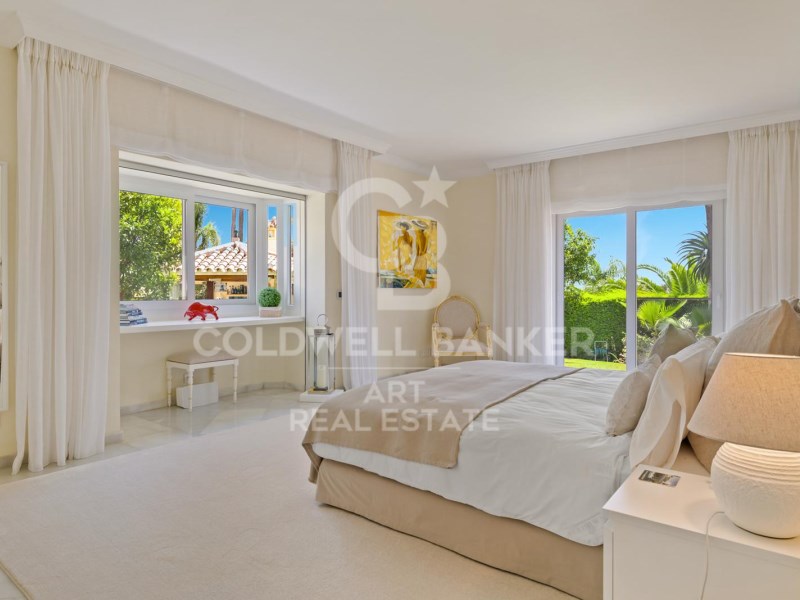 Marbella, Andalusia, ES, 6 Bedrooms Bedrooms, ,6 BathroomsBathrooms,Residential,For Sale,1728671