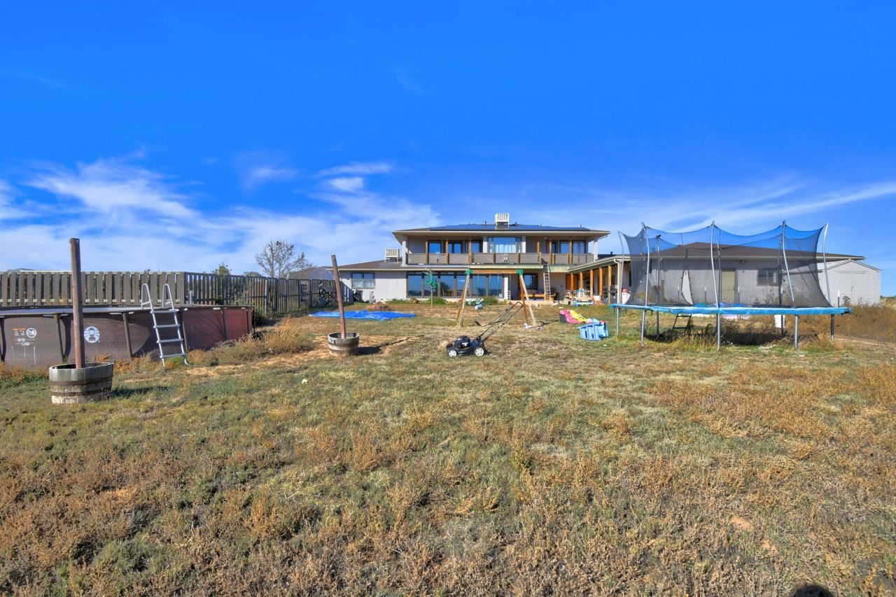 Edgewood, New Mexico, 87015, United States, 6 Bedrooms Bedrooms, ,4 BathroomsBathrooms,Residential,For Sale,1990949