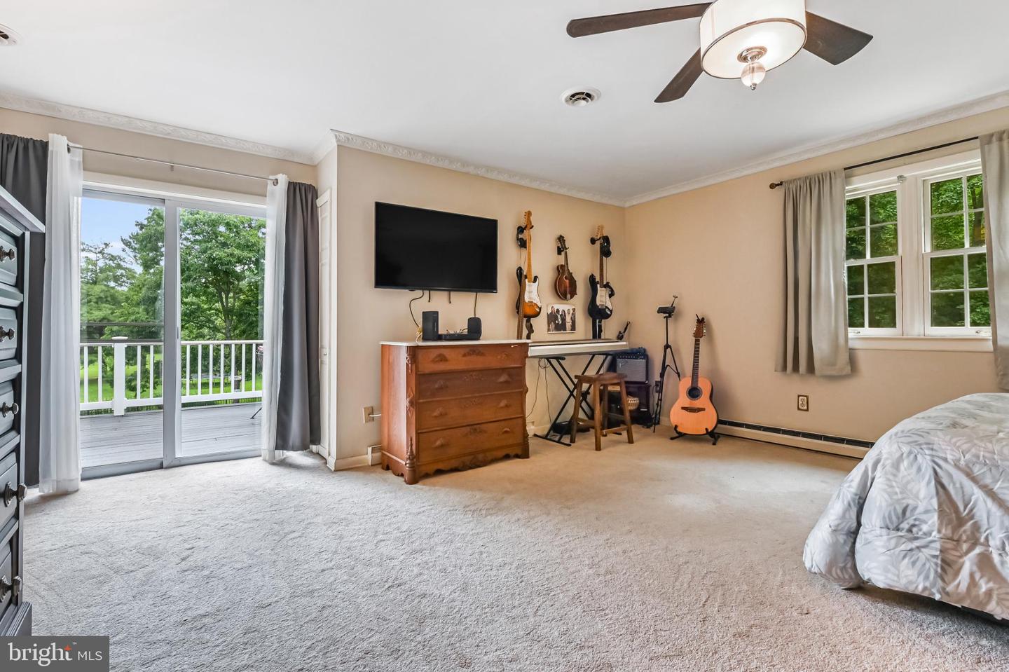 Easton, Maryland, 21601, United States, 5 Bedrooms Bedrooms, ,4 BathroomsBathrooms,Residential,For Sale,2002273