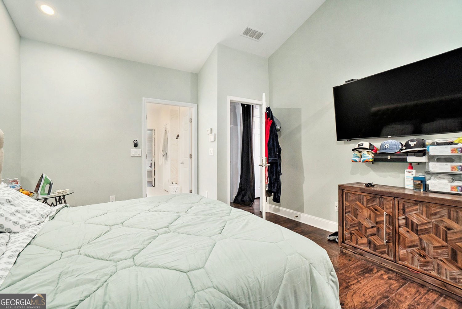 Atlanta, Georgia, 30318, United States, 4 Bedrooms Bedrooms, ,4 BathroomsBathrooms,Residential,For Sale,1858954