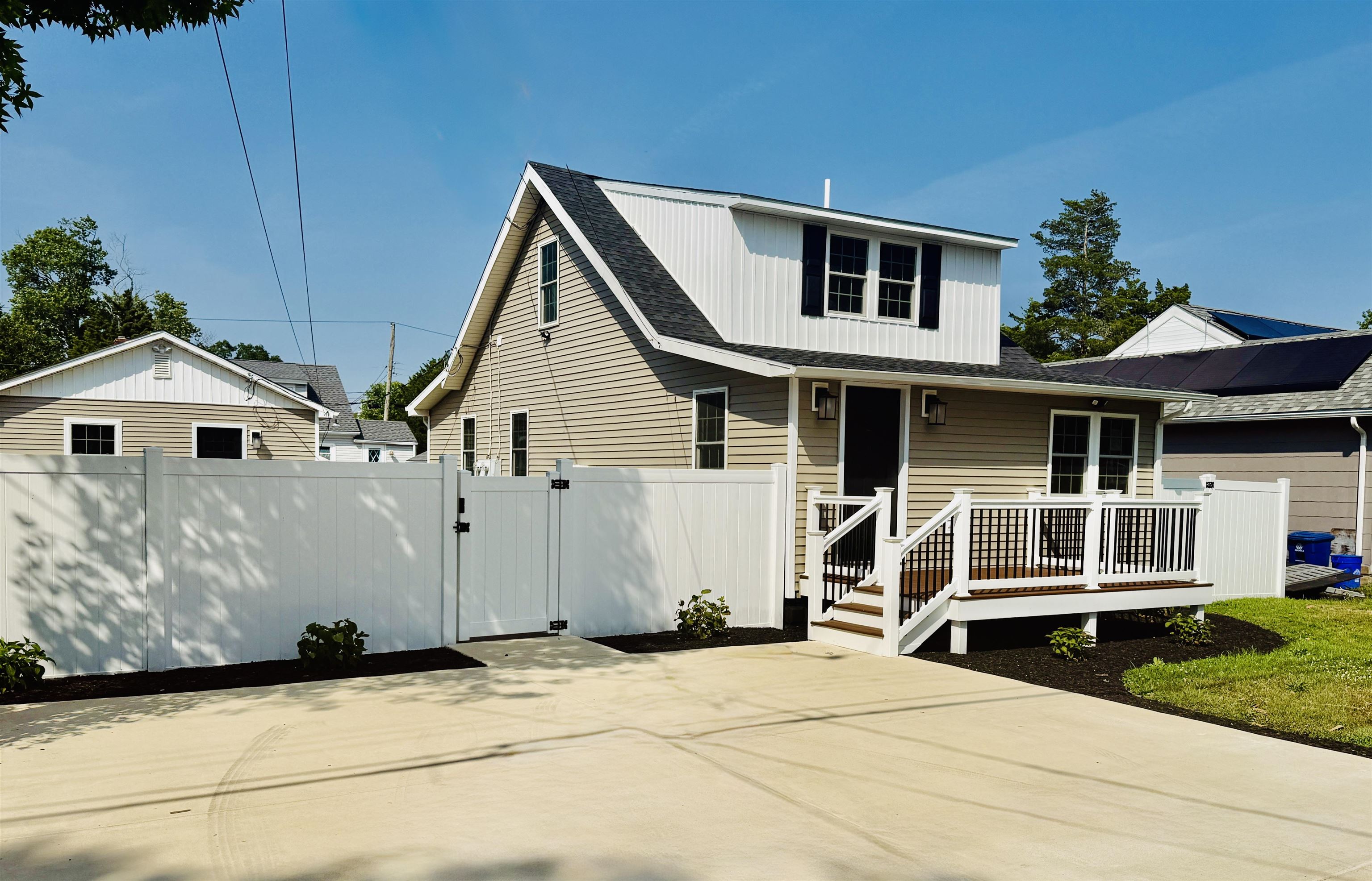 Del Haven, New Jersey, 08251, United States, 4 Bedrooms Bedrooms, ,3 BathroomsBathrooms,Residential,For Sale,1927853
