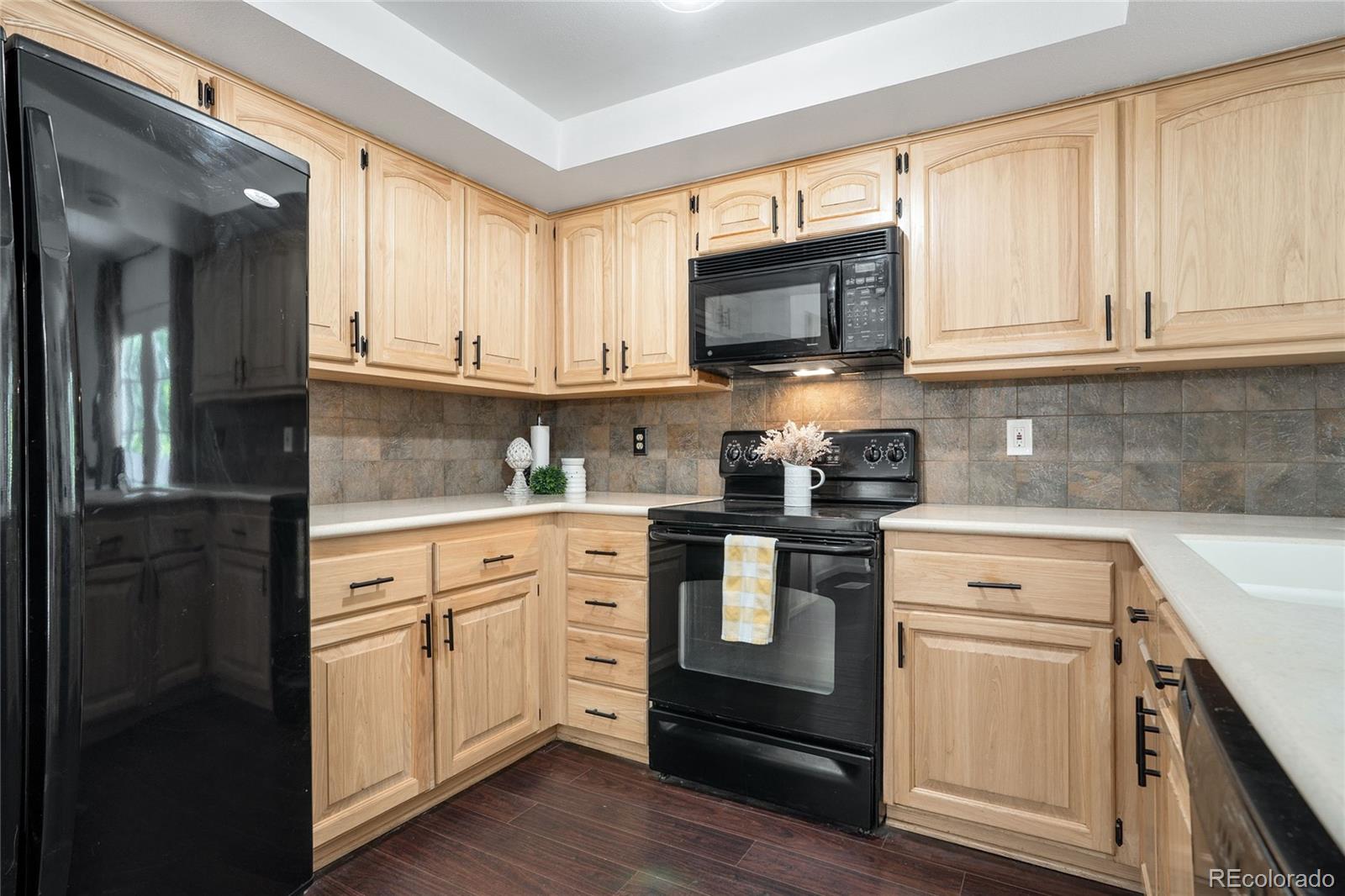 Castle Rock, Colorado, 80104, United States, 3 Bedrooms Bedrooms, ,Residential,For Sale,1912550