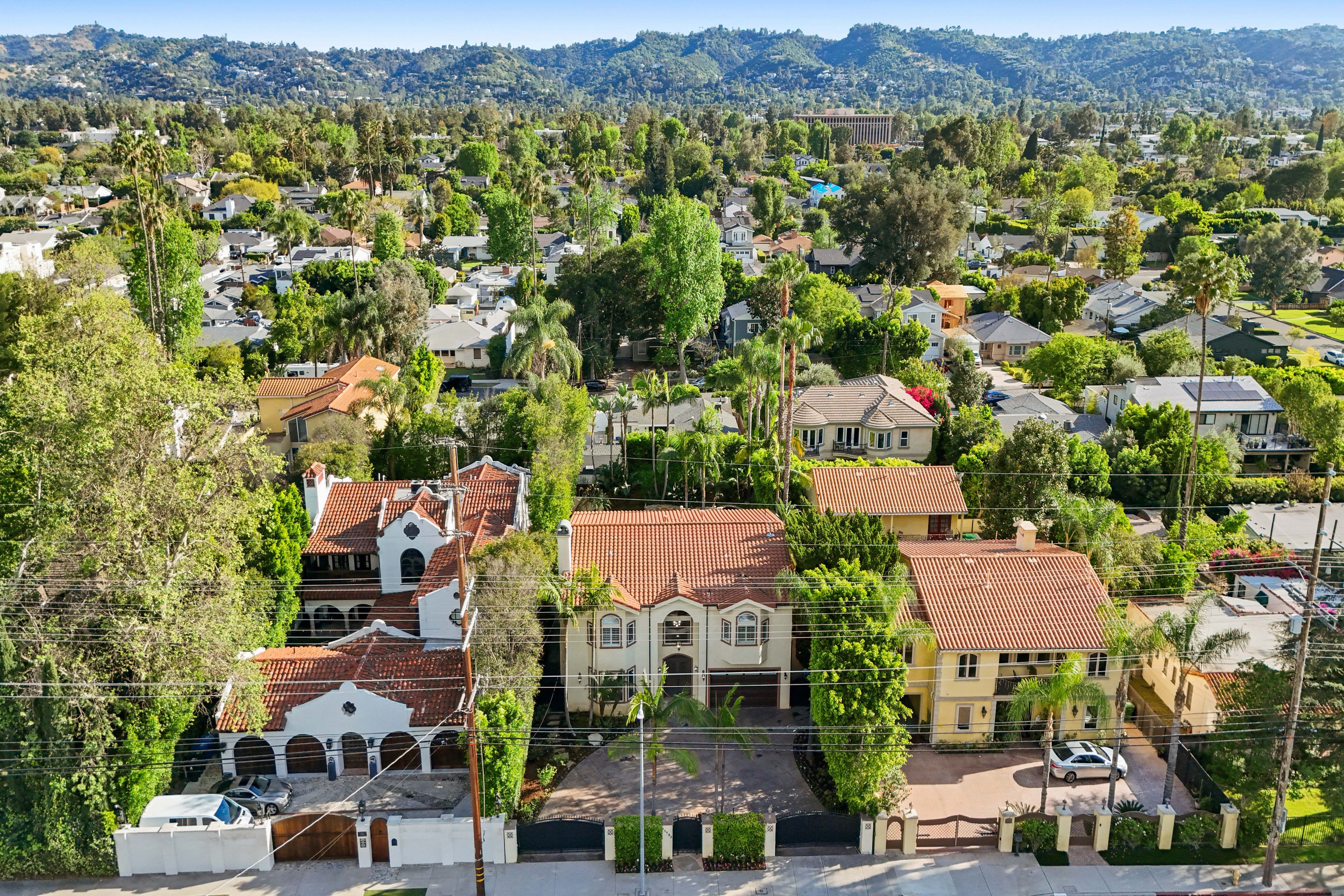  13164 Magnolia Boulevard - 物件實景