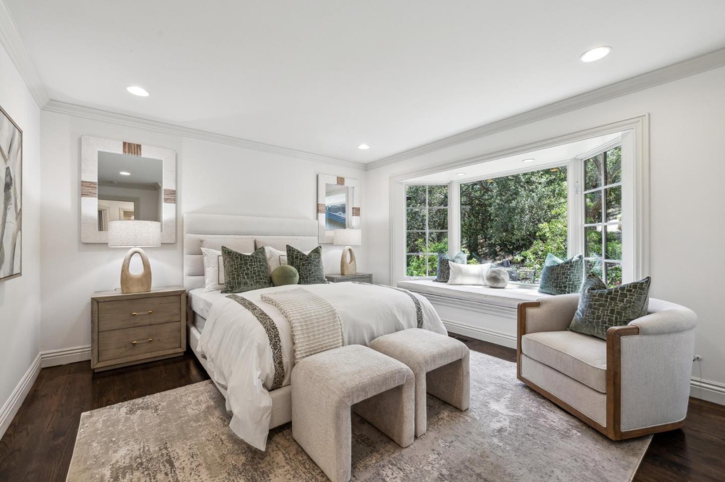 Portola Valley, California, 94028, United States, 6 Bedrooms Bedrooms, ,6 BathroomsBathrooms,Residential,For Sale,1917996