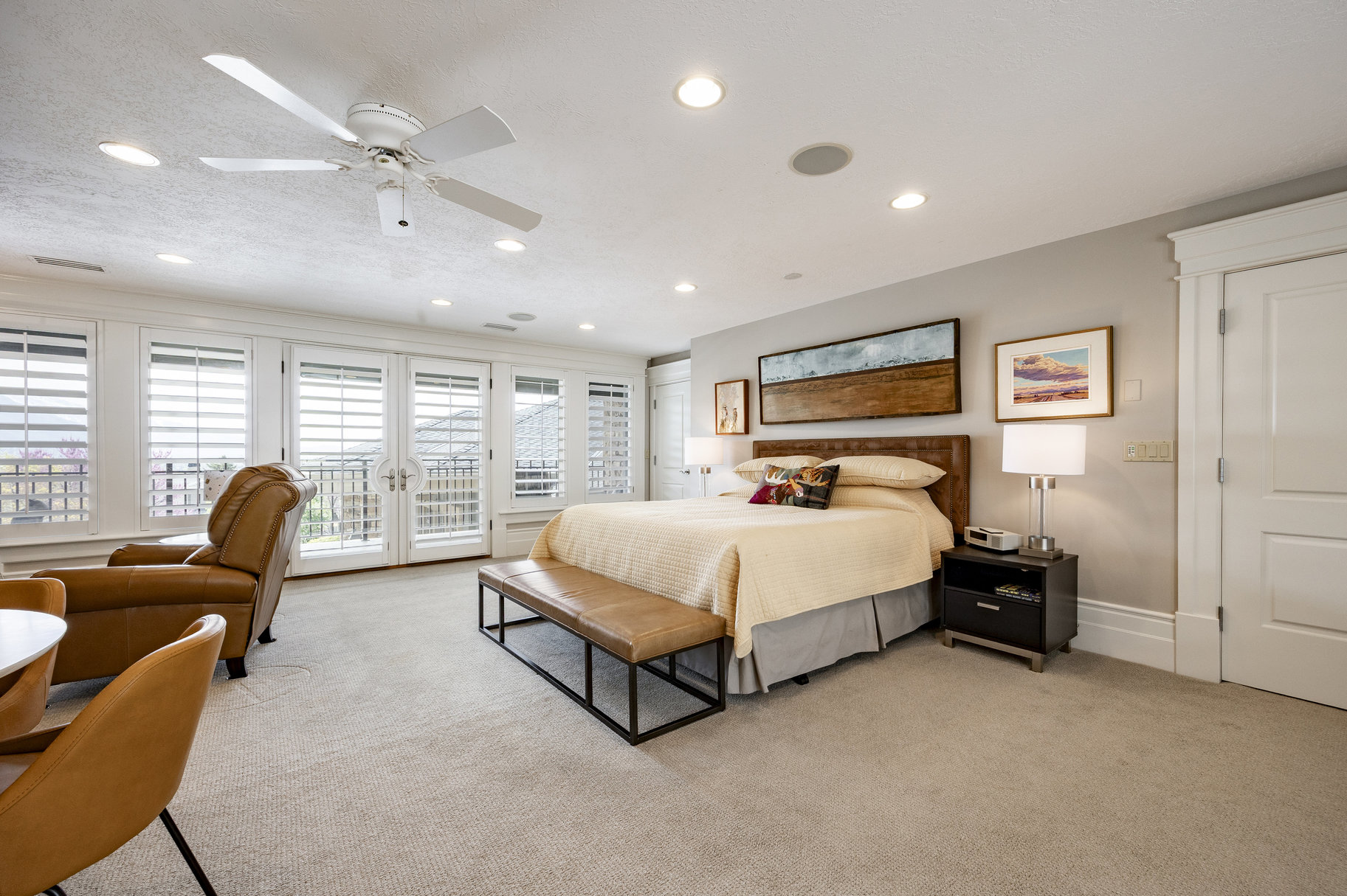  Timeless East Bench Craftsman Estate with Gated Entry, Expansive Light and Views - 物件實景