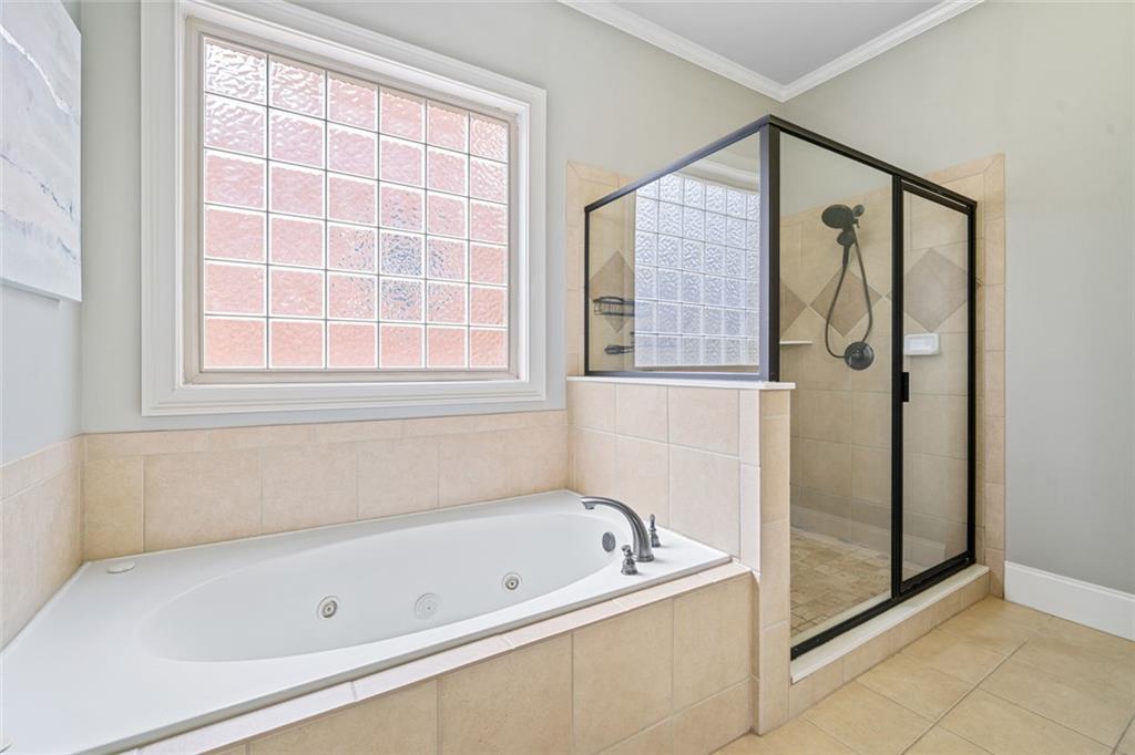 Cumming, Georgia, 30040, United States, 5 Bedrooms Bedrooms, ,5 BathroomsBathrooms,Residential,For Sale,2012317