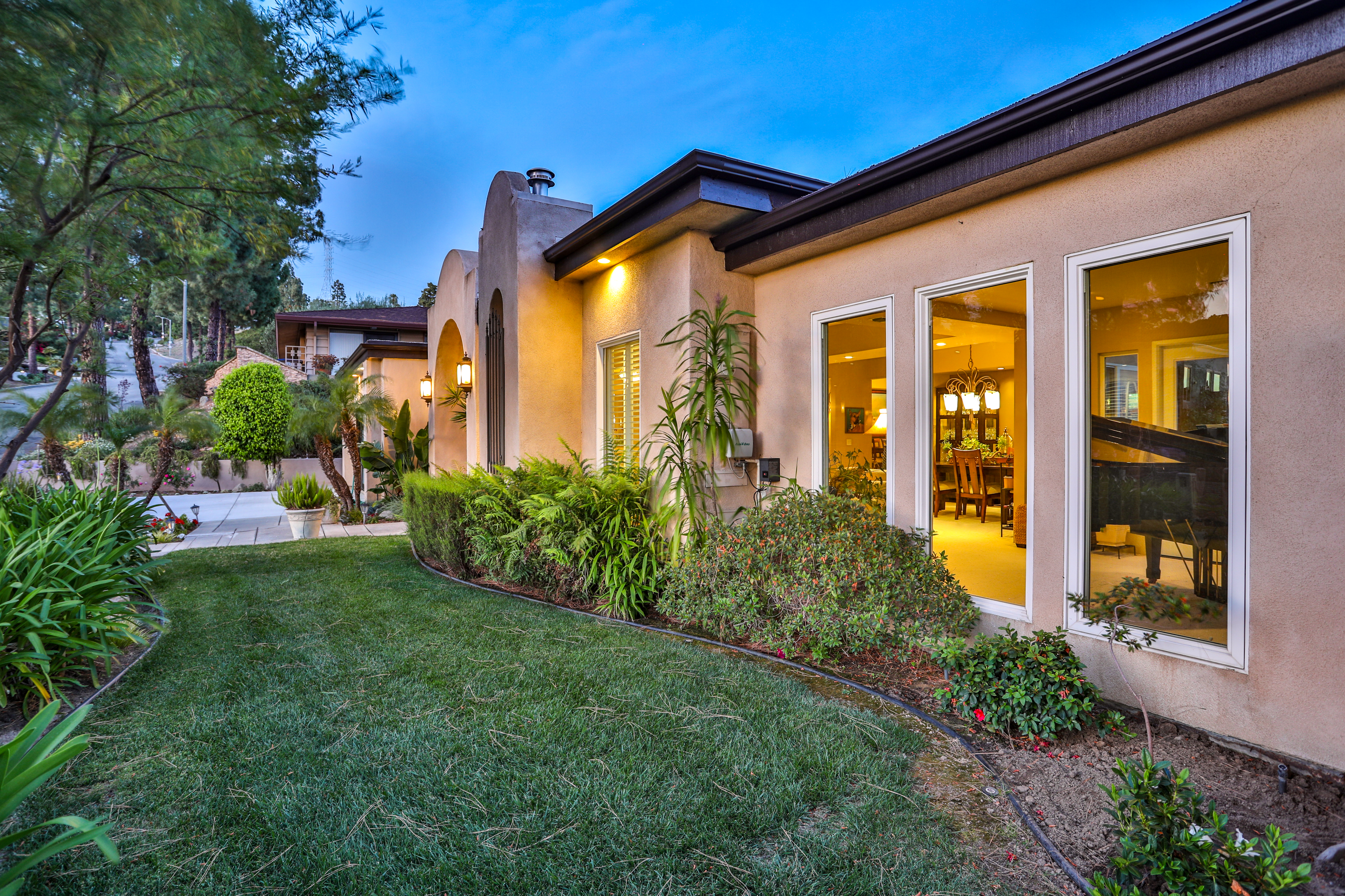  2708 N. Mountain Avenue, Claremont, CA 91711 - 物件實景