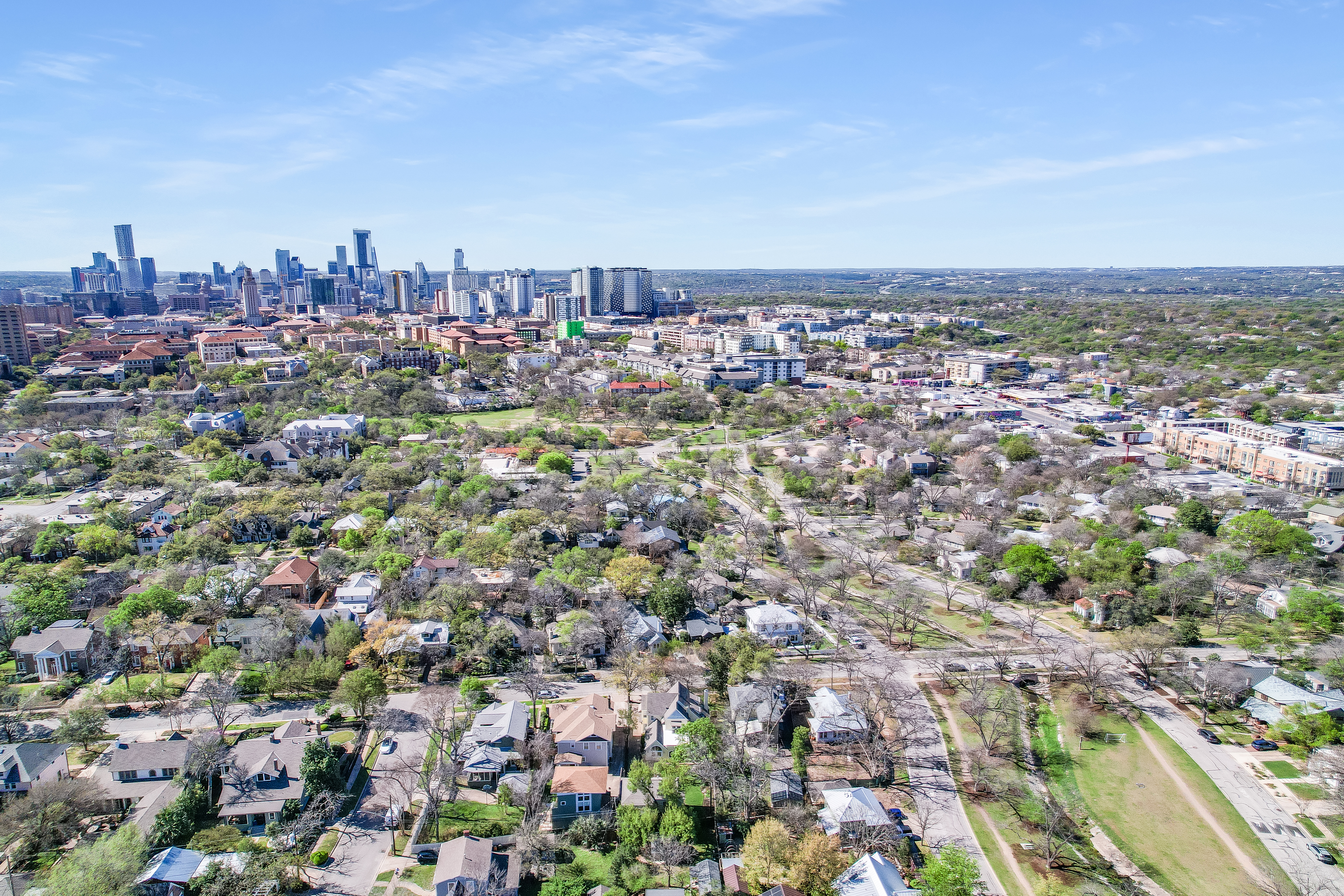  1925 Tudor Revival in Historic Aldridge Place - 物件實景