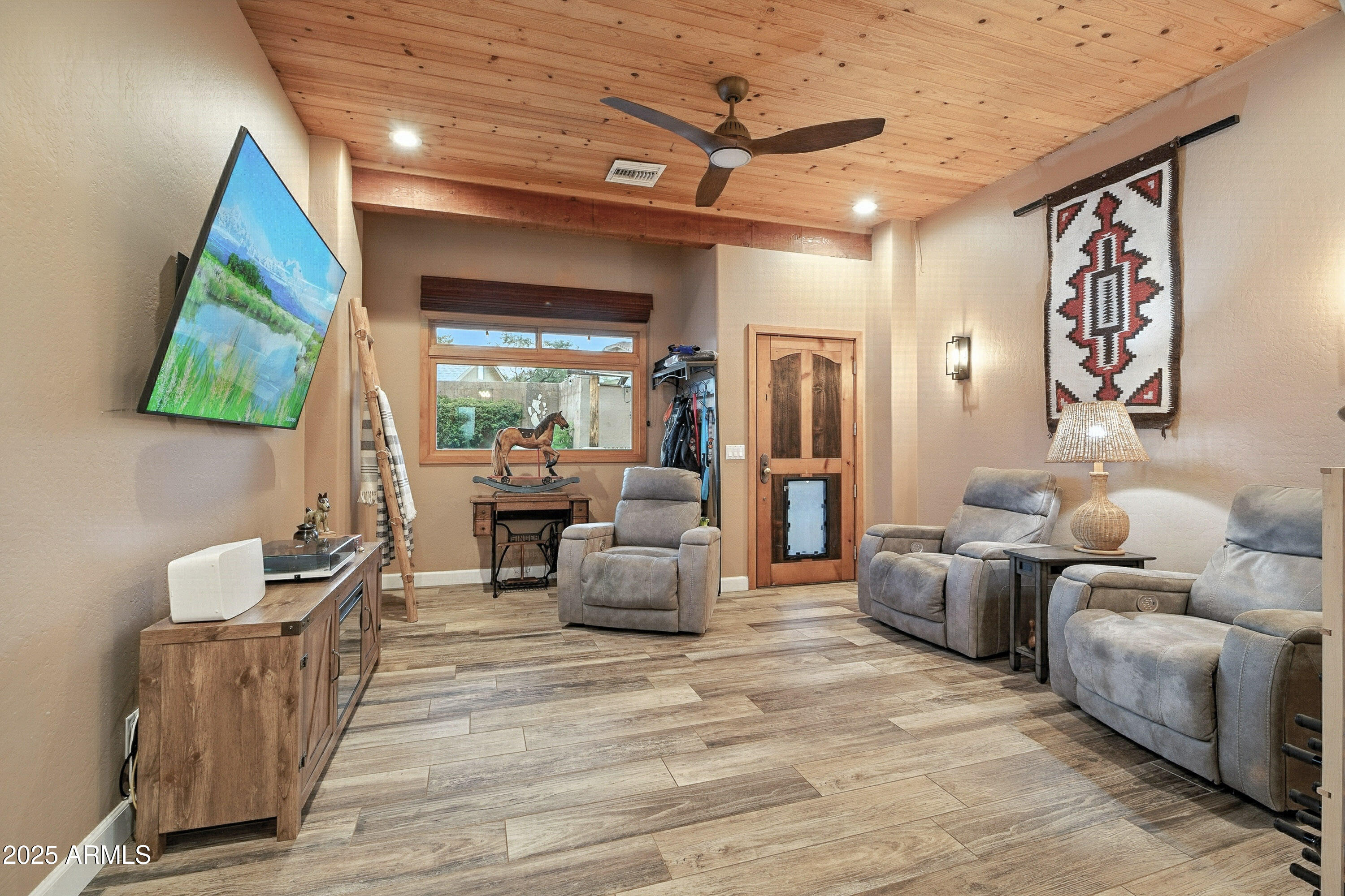 Clarkdale, Arizona, 86324, United States, 3 Bedrooms Bedrooms, ,Residential,For Sale,1927431