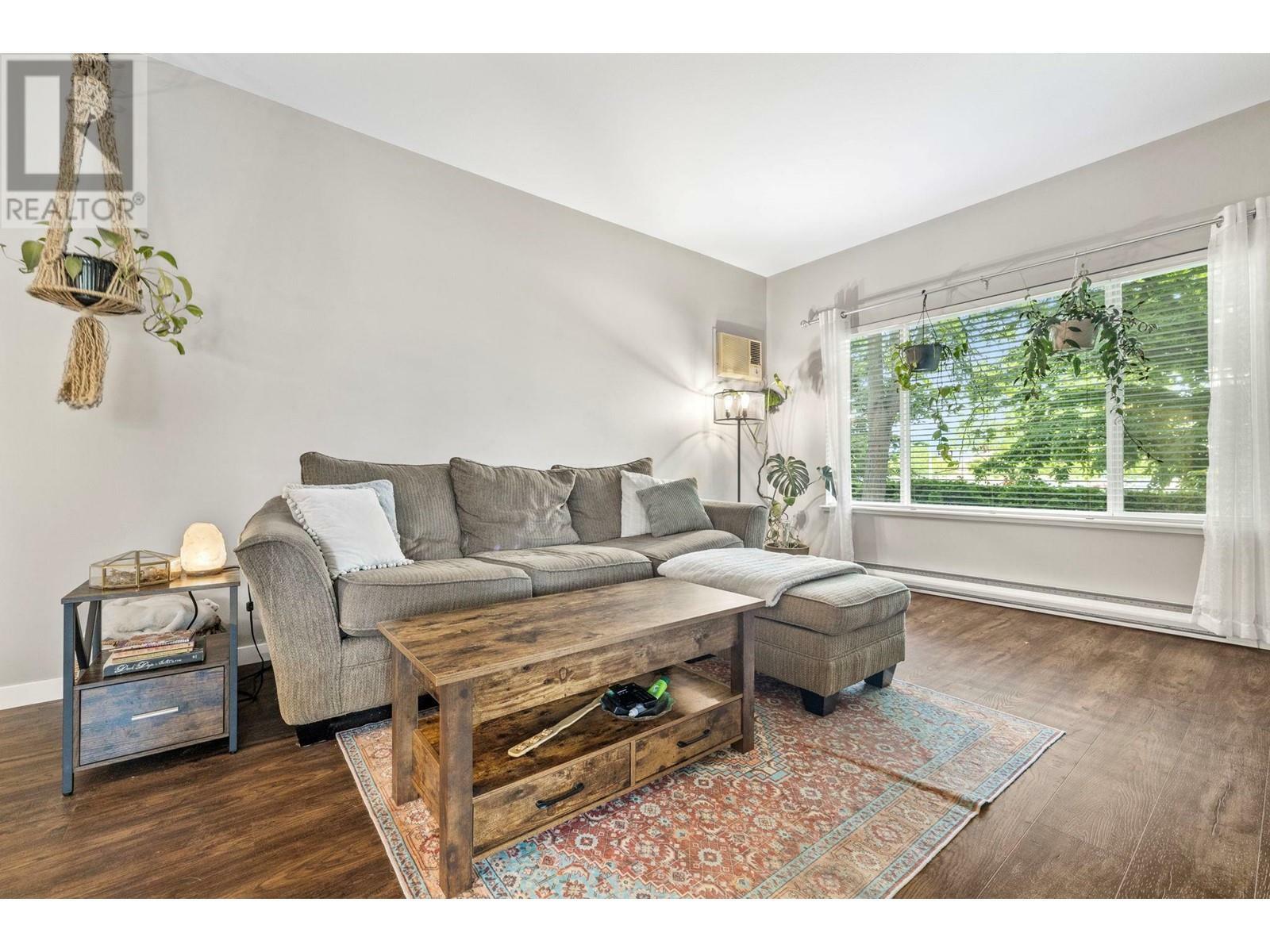 KELOWNA, British Columbia, V1W 1A4, CA, 2 Bedrooms Bedrooms, ,2 BathroomsBathrooms,Residential,For Sale,1837989