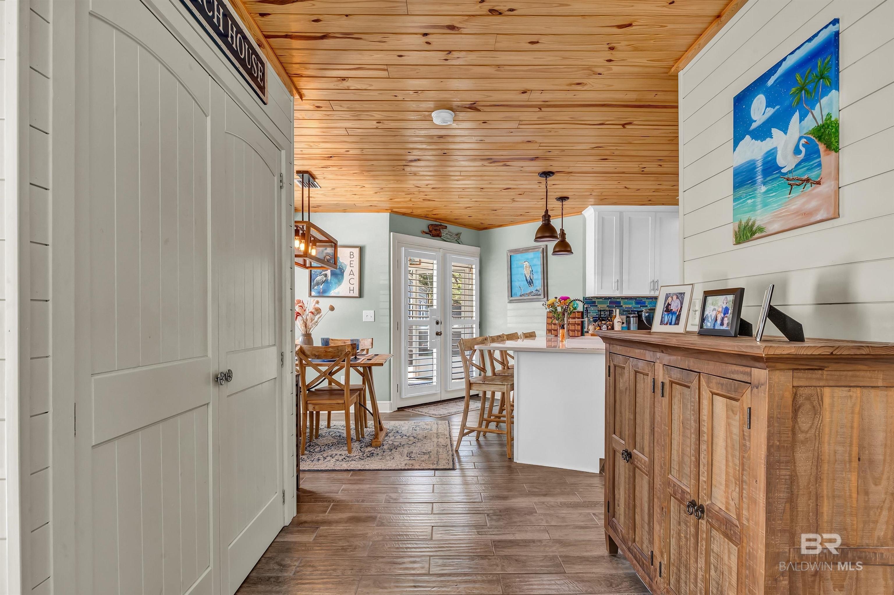 Gulf Shores, Alabama, 36542, United States, 4 Bedrooms Bedrooms, ,3 BathroomsBathrooms,Residential,For Sale,1979178